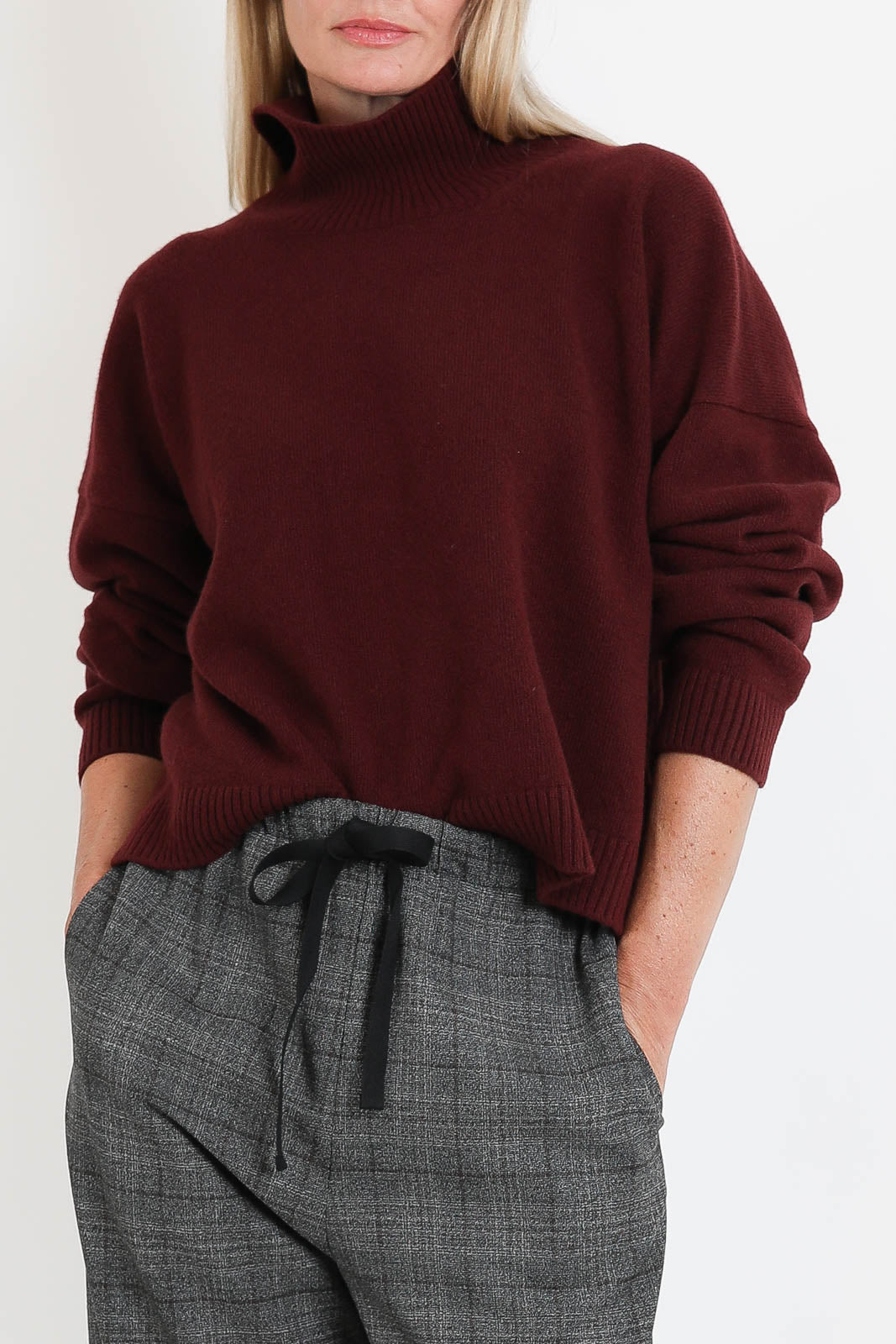 Phisique du Role, Pullover Sculpted in Rubino