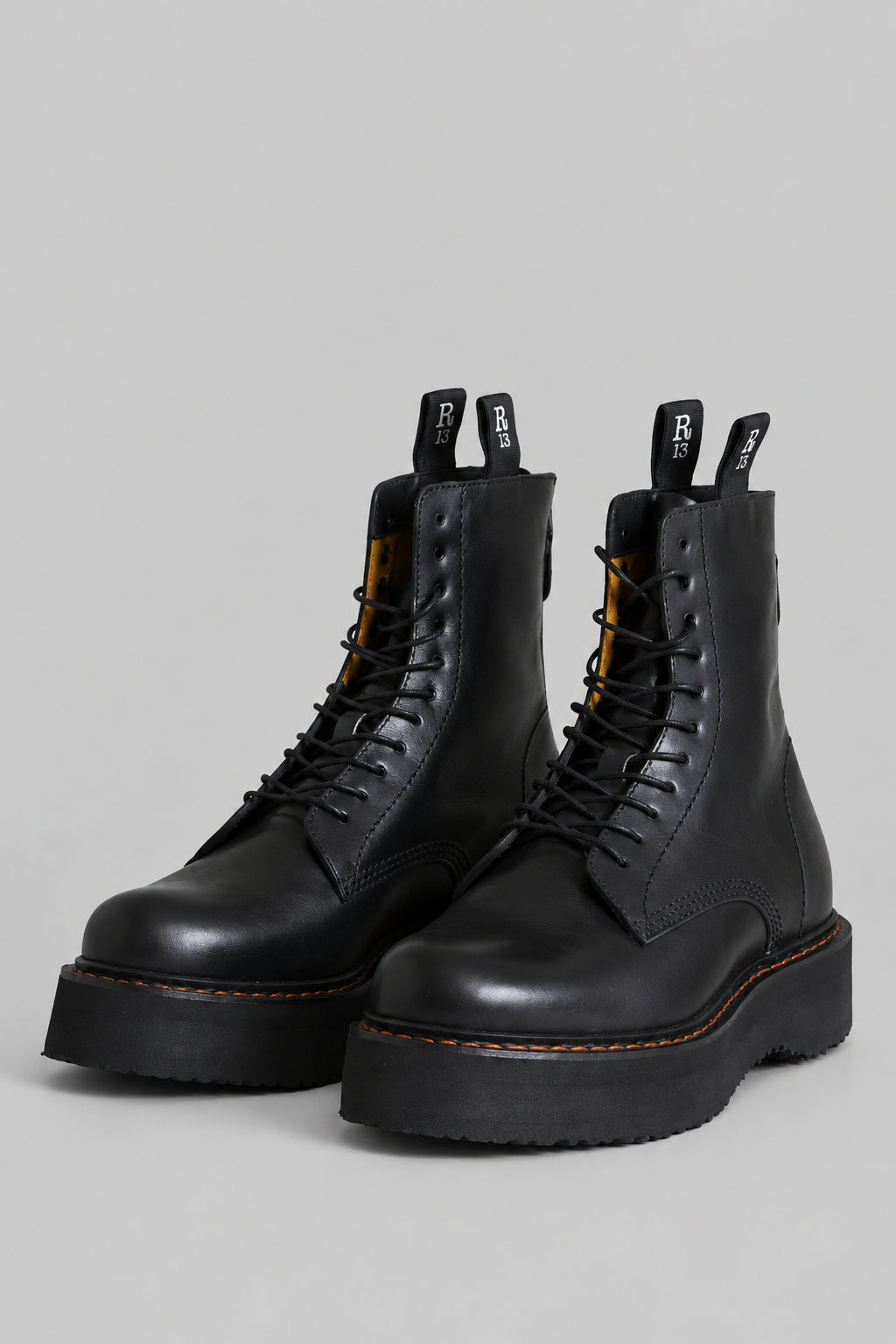 R13, Stiefel Single Stack in Schwarz