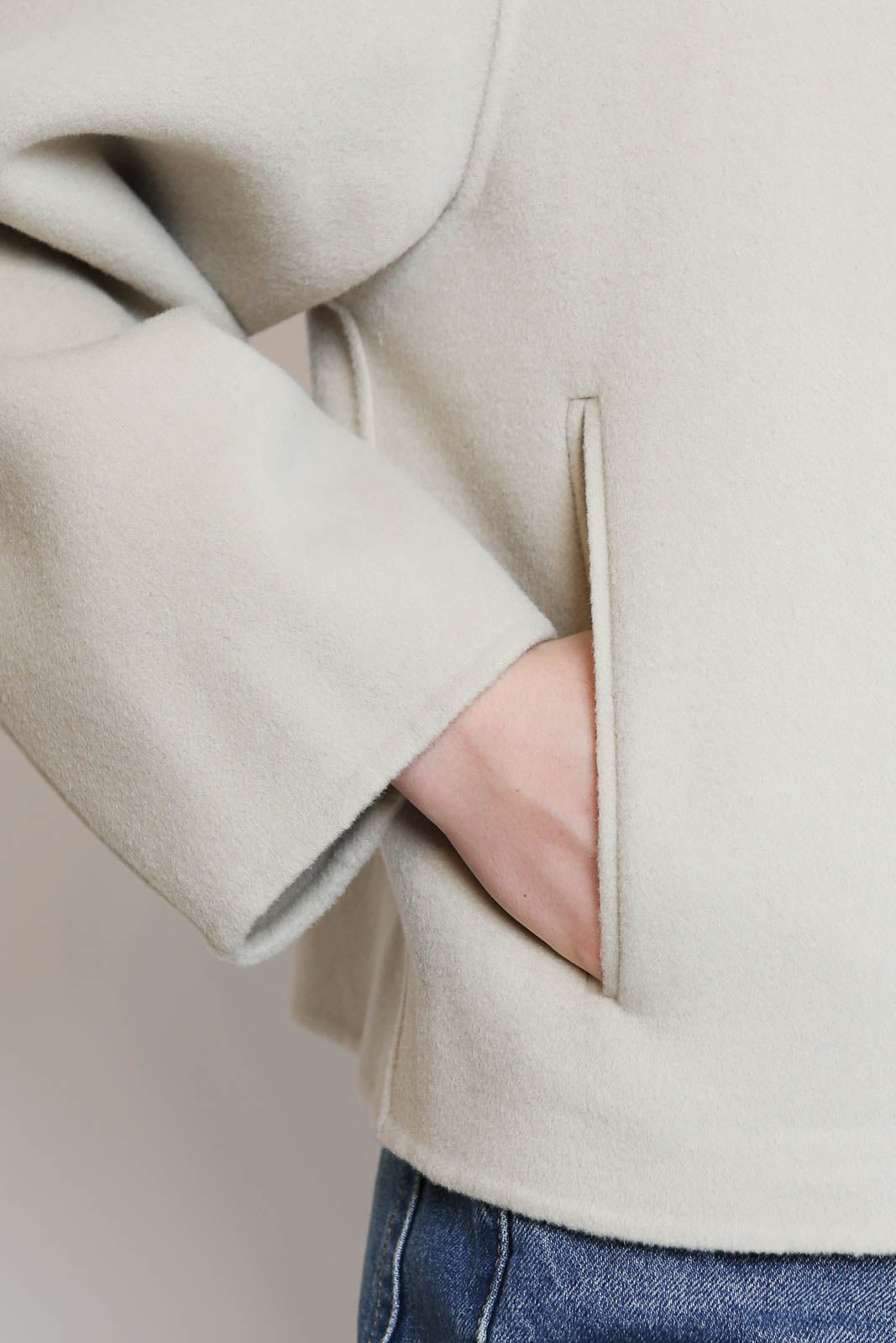 Soeur_Jacke Gyoda in Craie