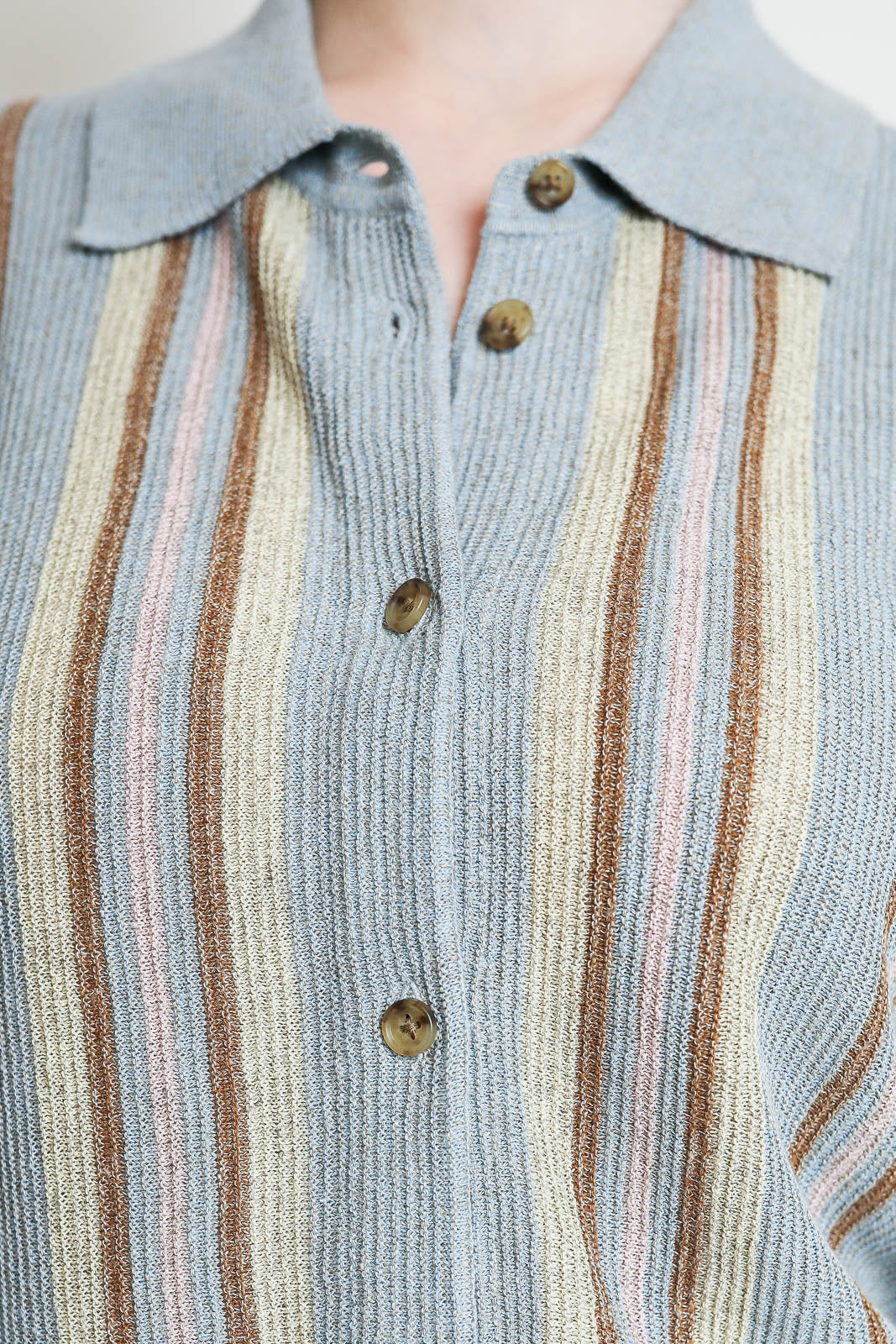 Guest in Residence, Cardigan Havana in Clear Sky