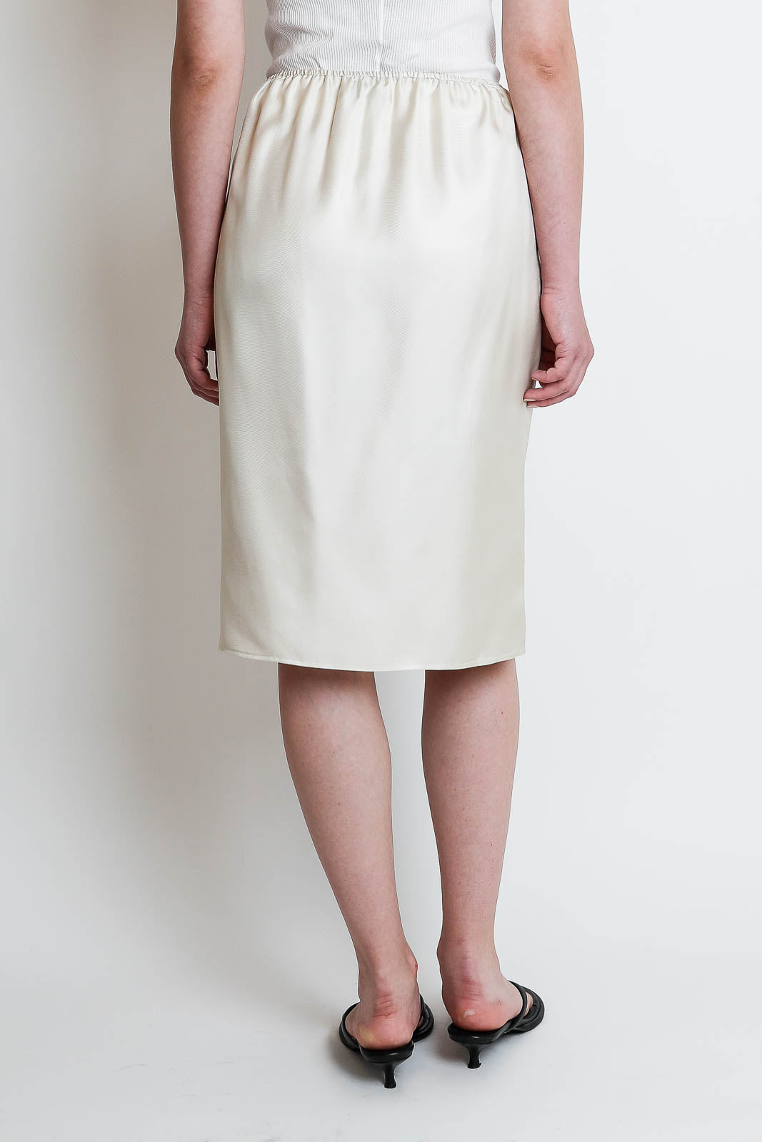 Loulou de Saison, Rock Vasali in Ivory