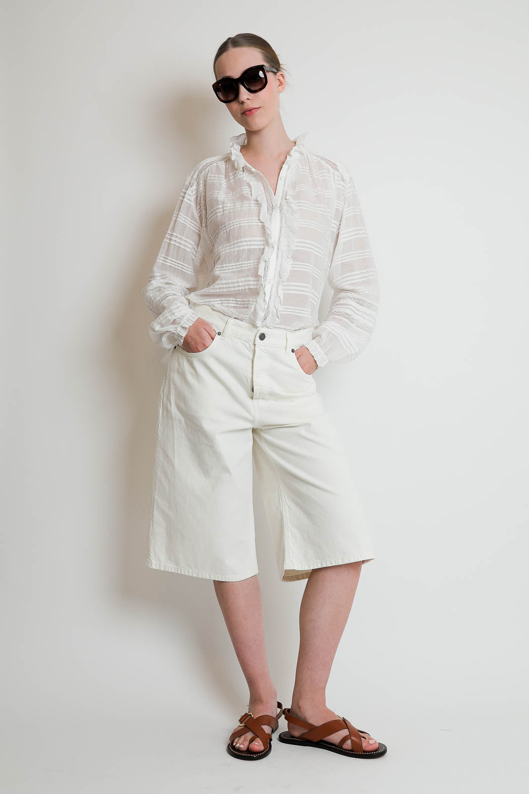 Haikure, Bermudas New Becky Twill in Off White