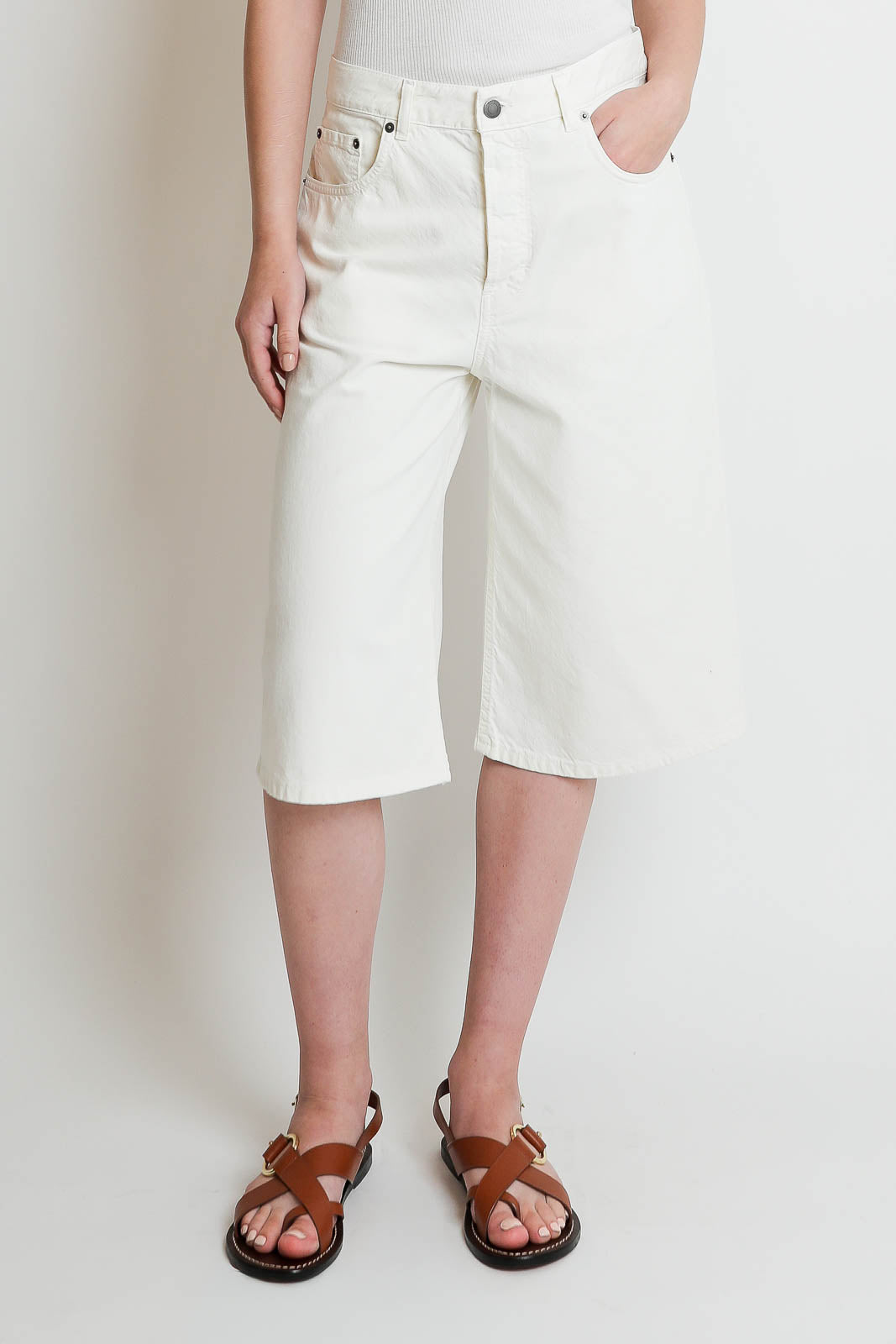 Haikure, Bermudas New Becky Twill in Off White