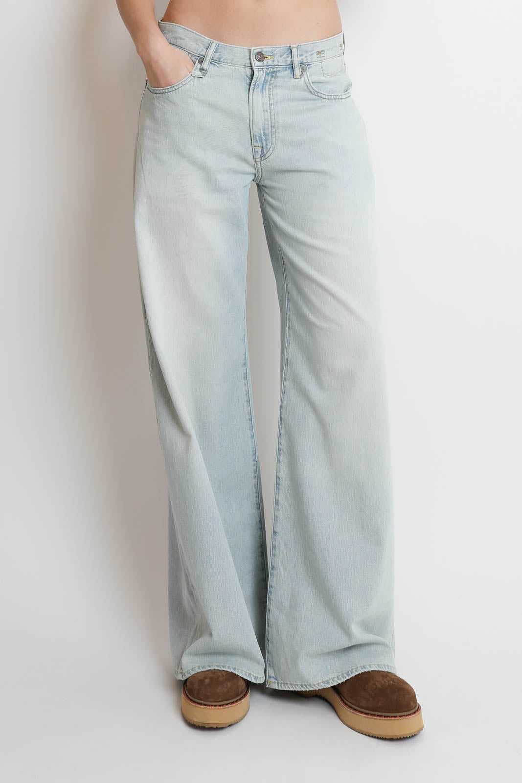 R13, Jeans D'Arcy Flare in Lennon Blue