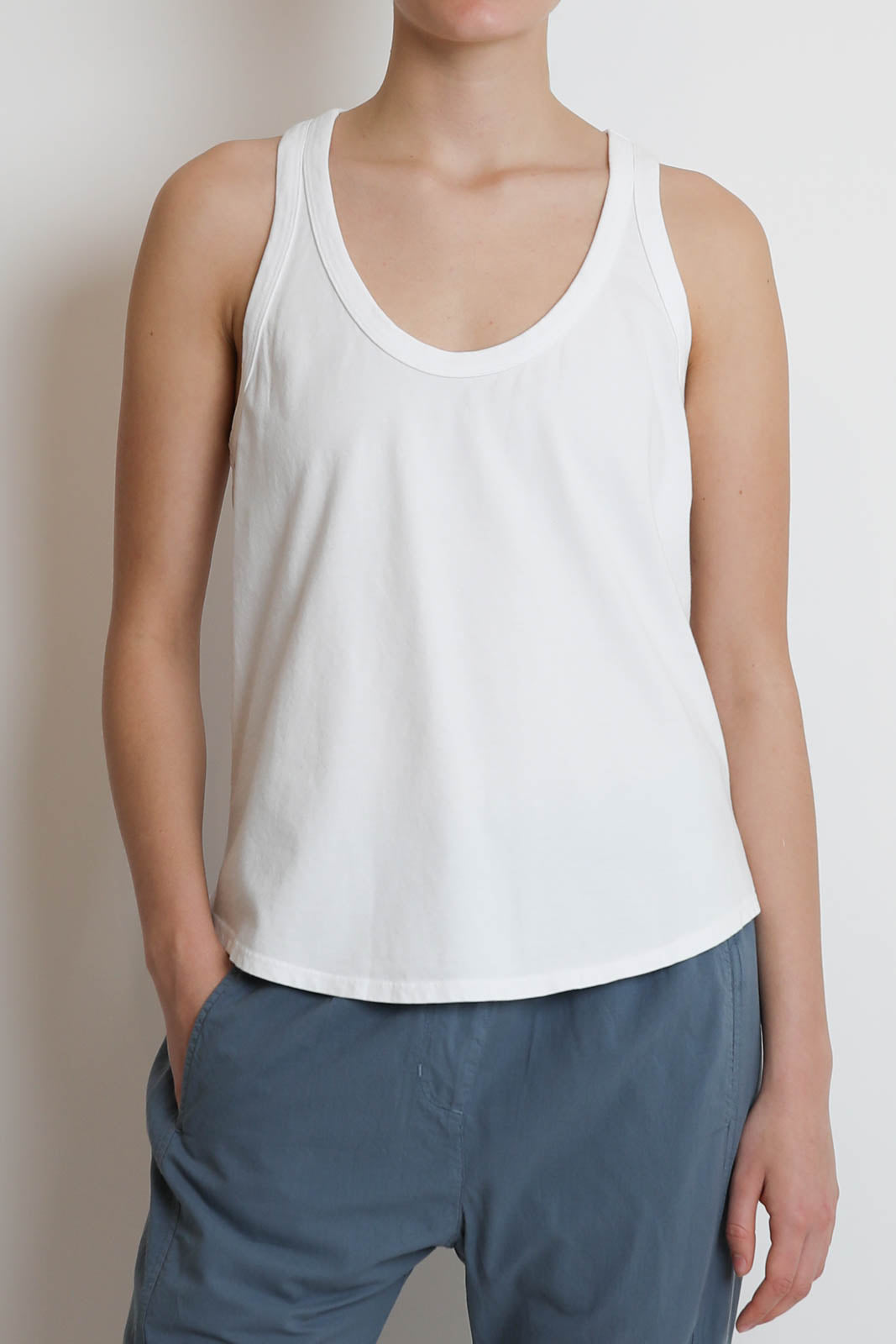 Xirena, Tank Top Jett in Weiss