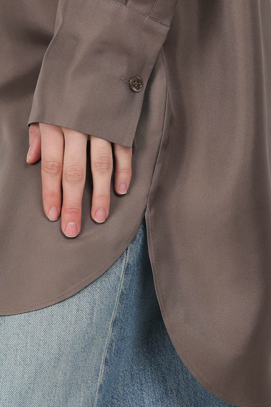 Bluse aus Seide in Taupe