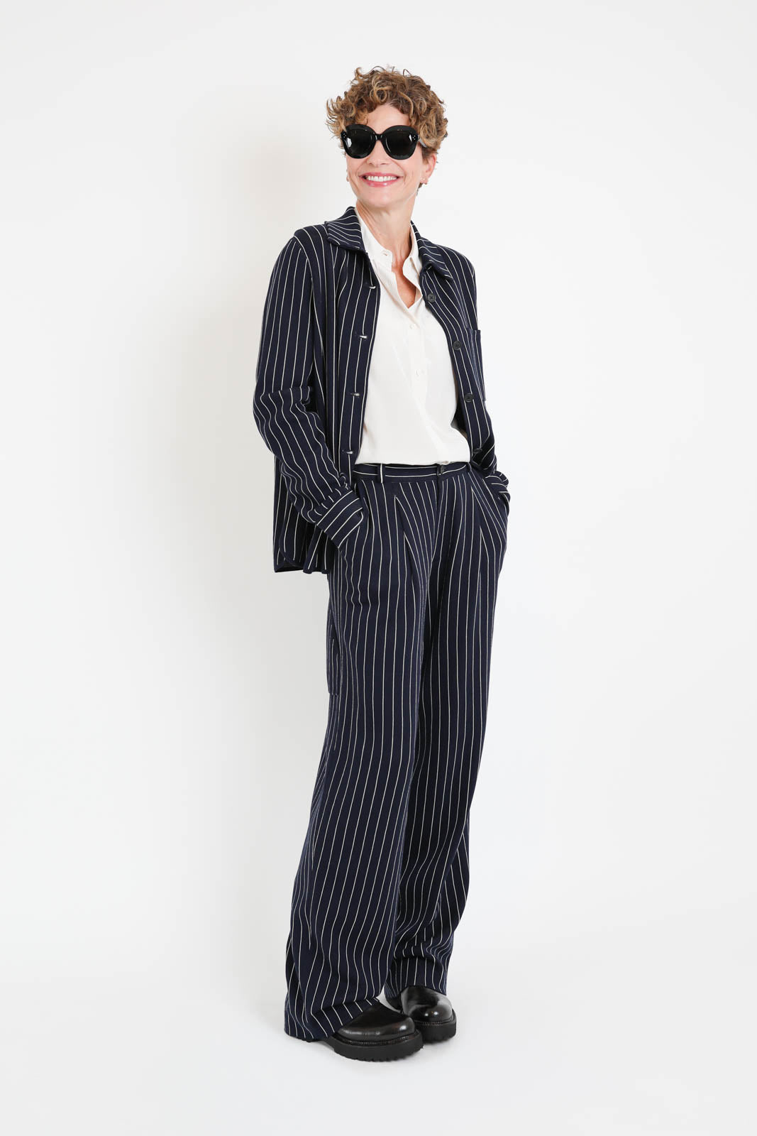 Guest in Residence, Bluse / Overshirt Pinstripe Work in Navy/Butter