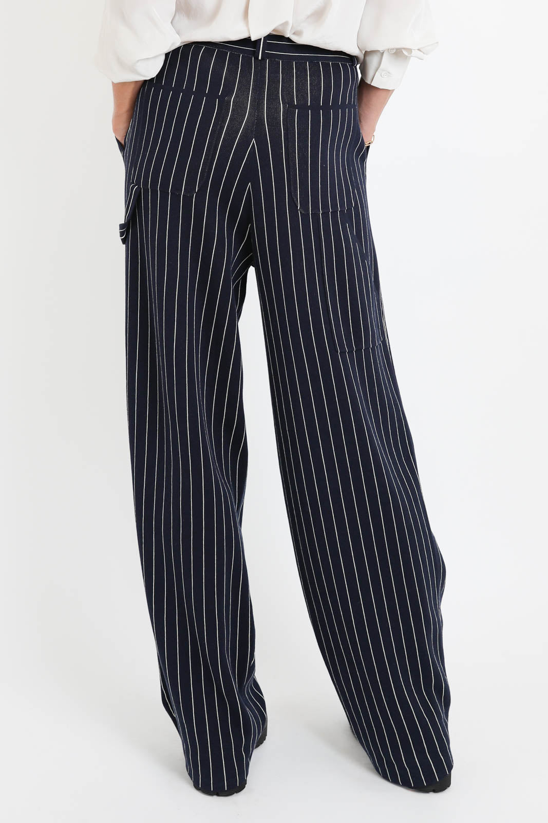 Guest in Residence, Hose Pinstripe Carpenter in Navy/Butter