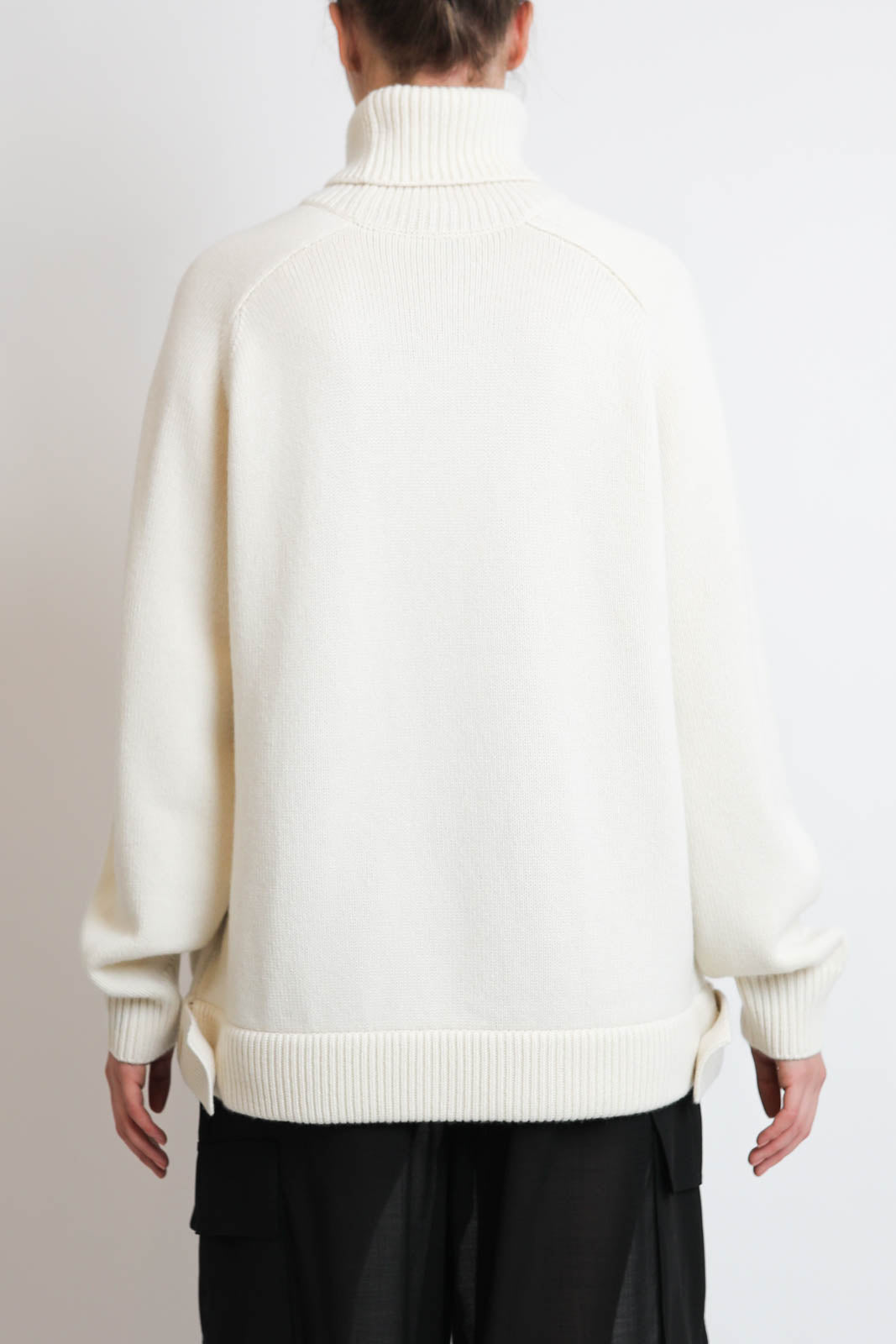 Tibi, Pullover Cashmere TNeck Oversized in Ivory