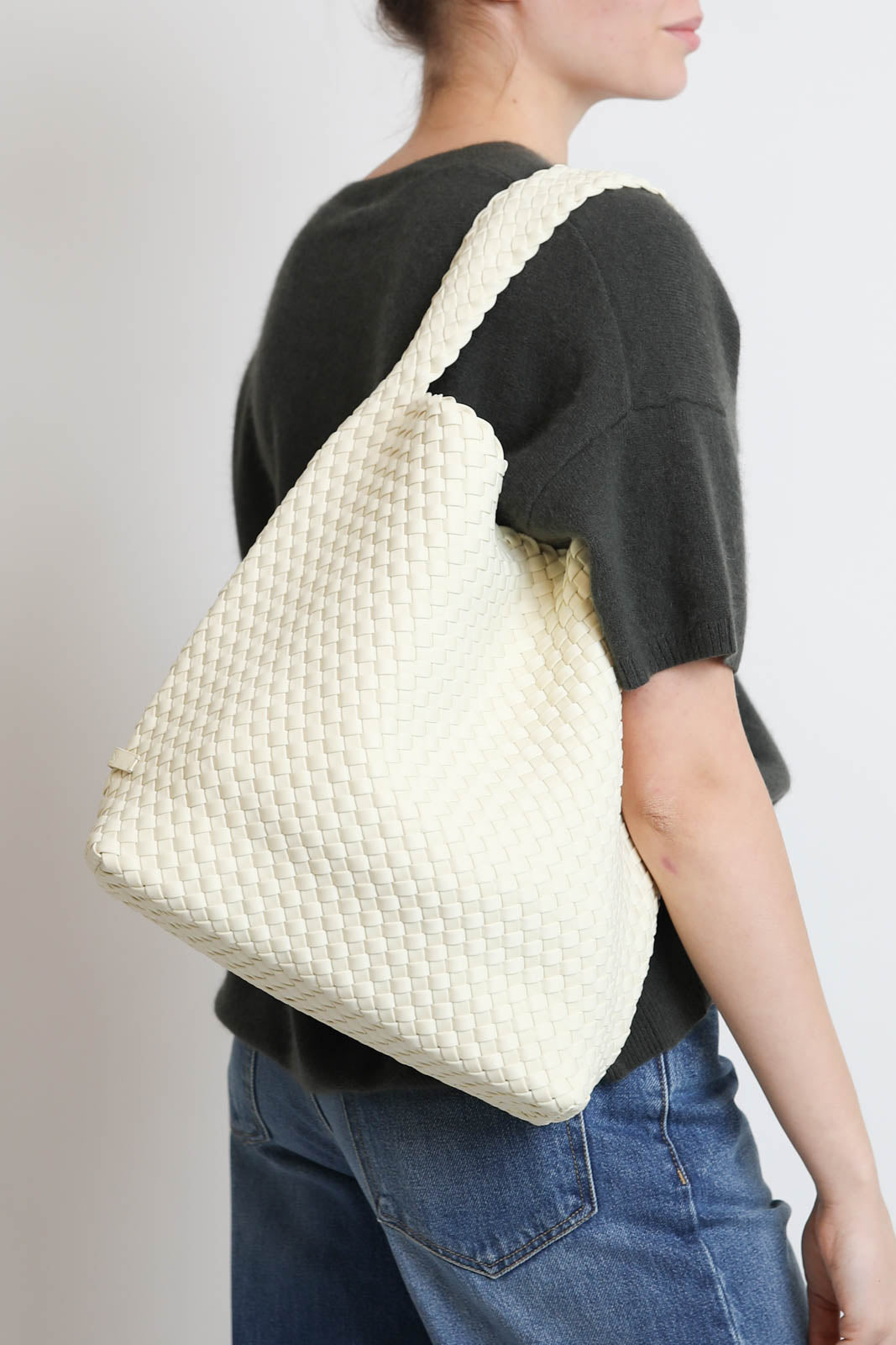 Naghedi, Tasche Nomad Medium Hobo in Salt