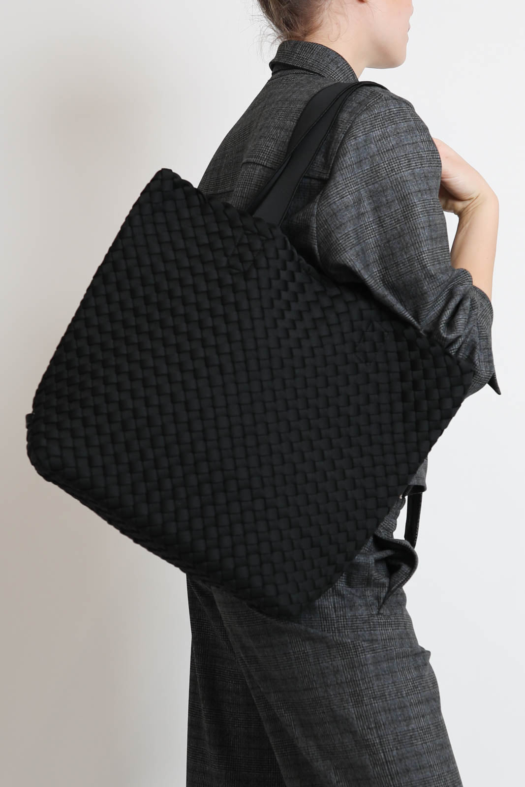 Naghedi, Tasche Como Shopper Tote in Onyx