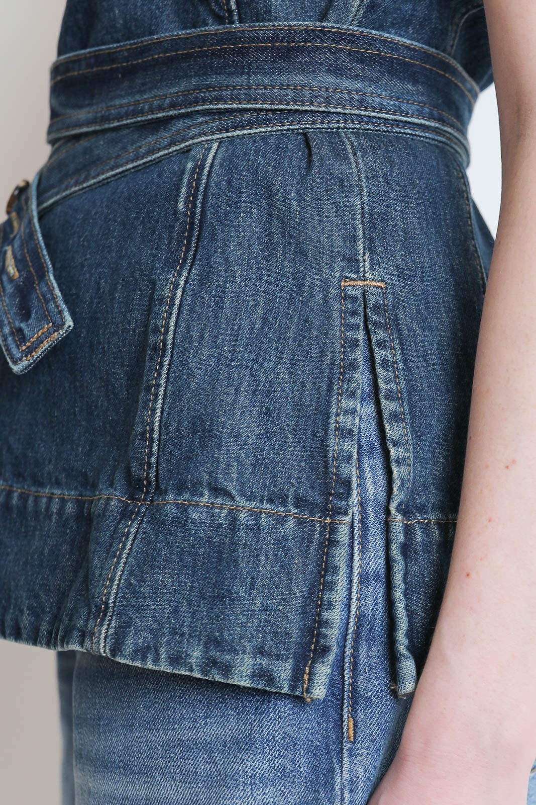 Soeur, Top Chance in Blue/Green