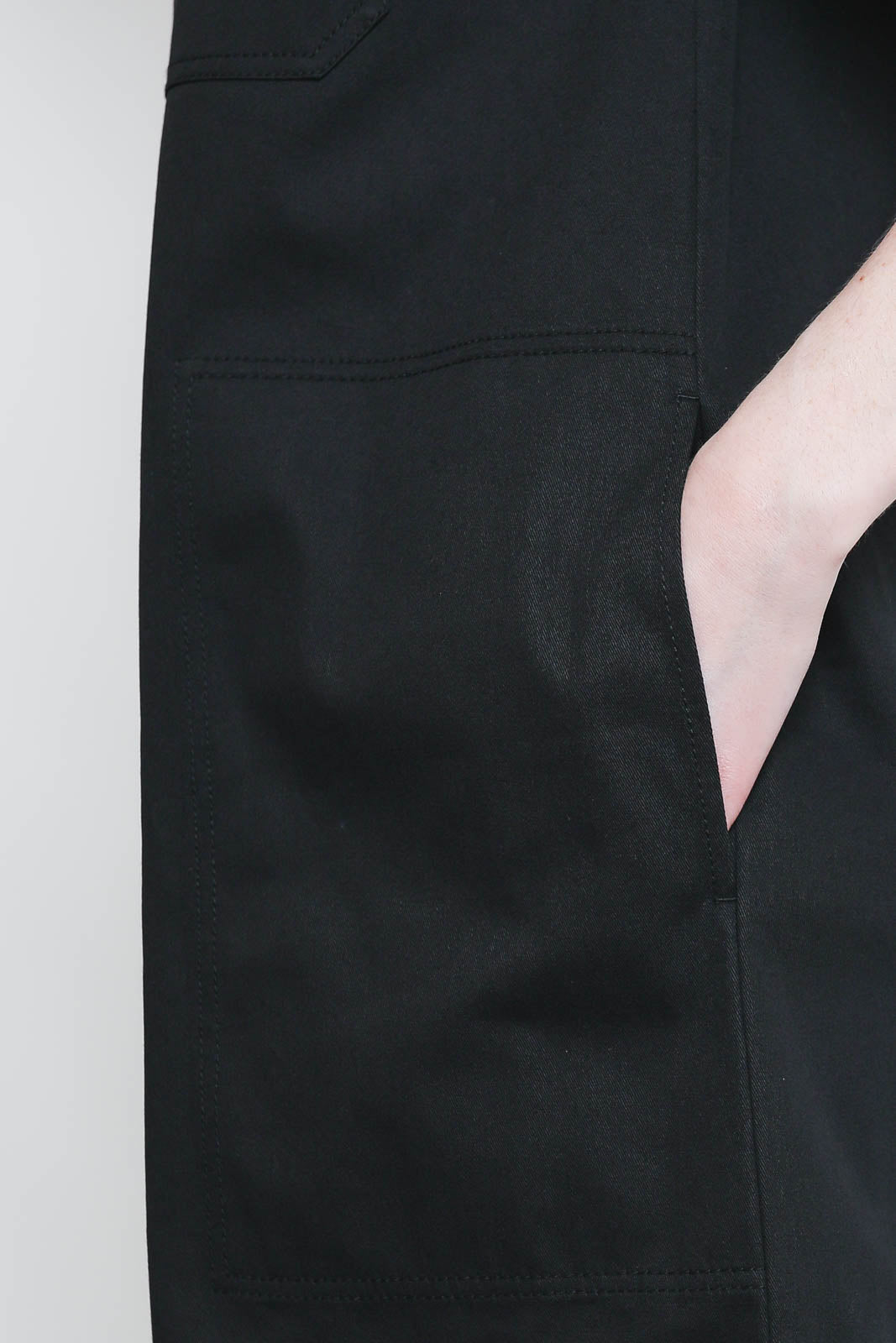 Lee Mathews, Kleid Drill Mini in Schwarz