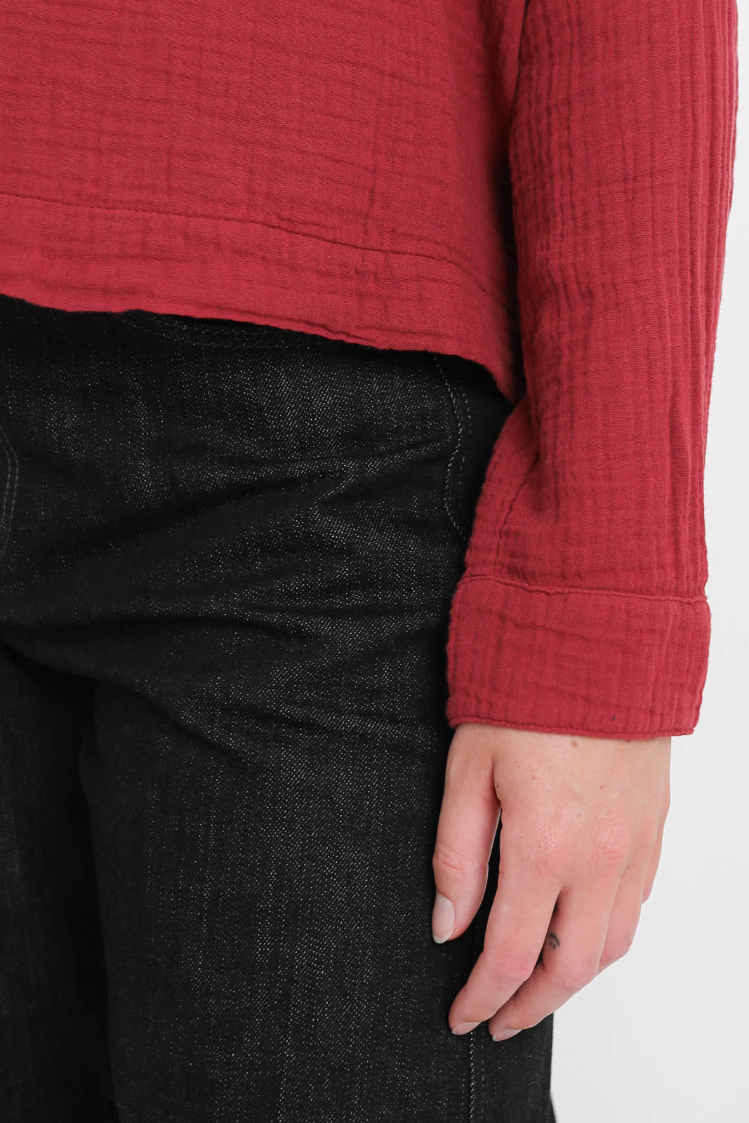 Xirena Bluse Brody In Red Dahlia