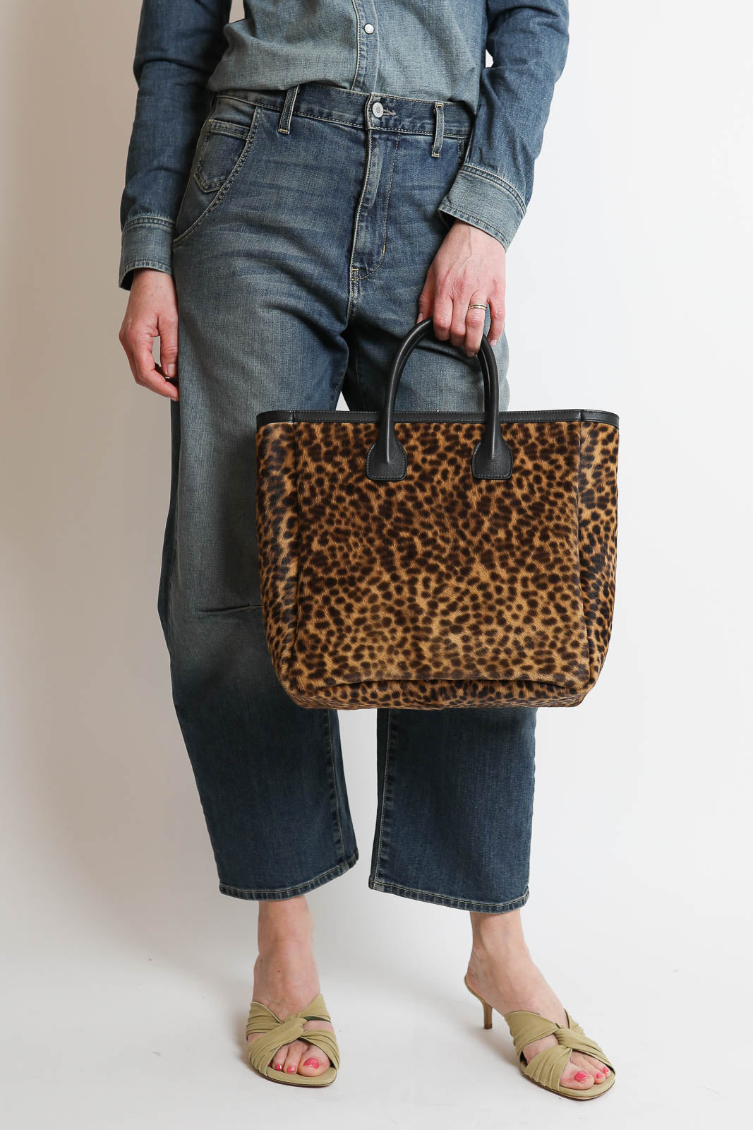 Nili Lotan, Tasche Freddie in Leopard