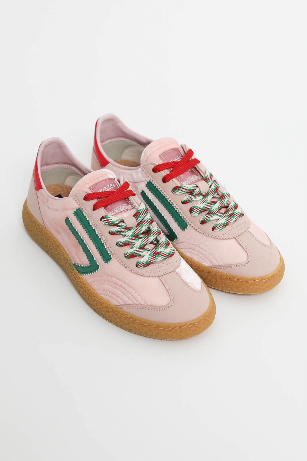 Puraai, Sneakers XS in Conch Shell