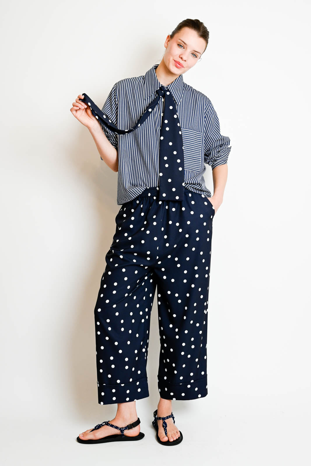 Atelier 1985, Krawatte in Tupfen Blau