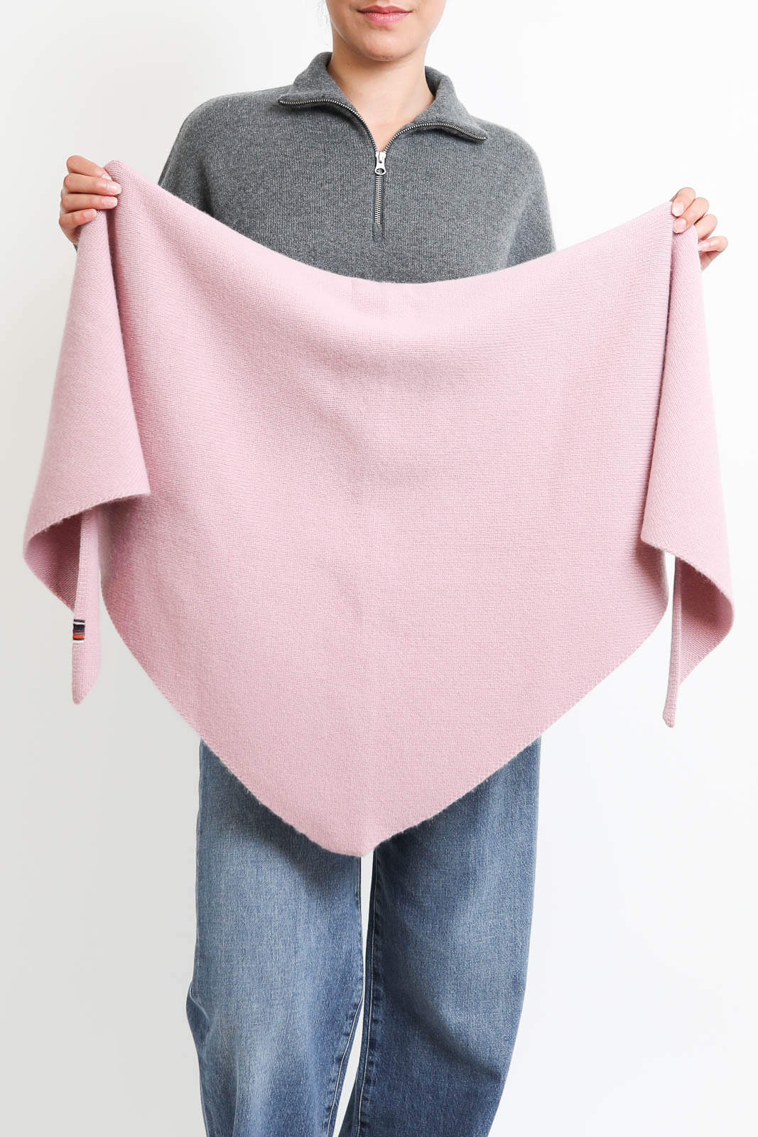 Witch 2 scarf in pink