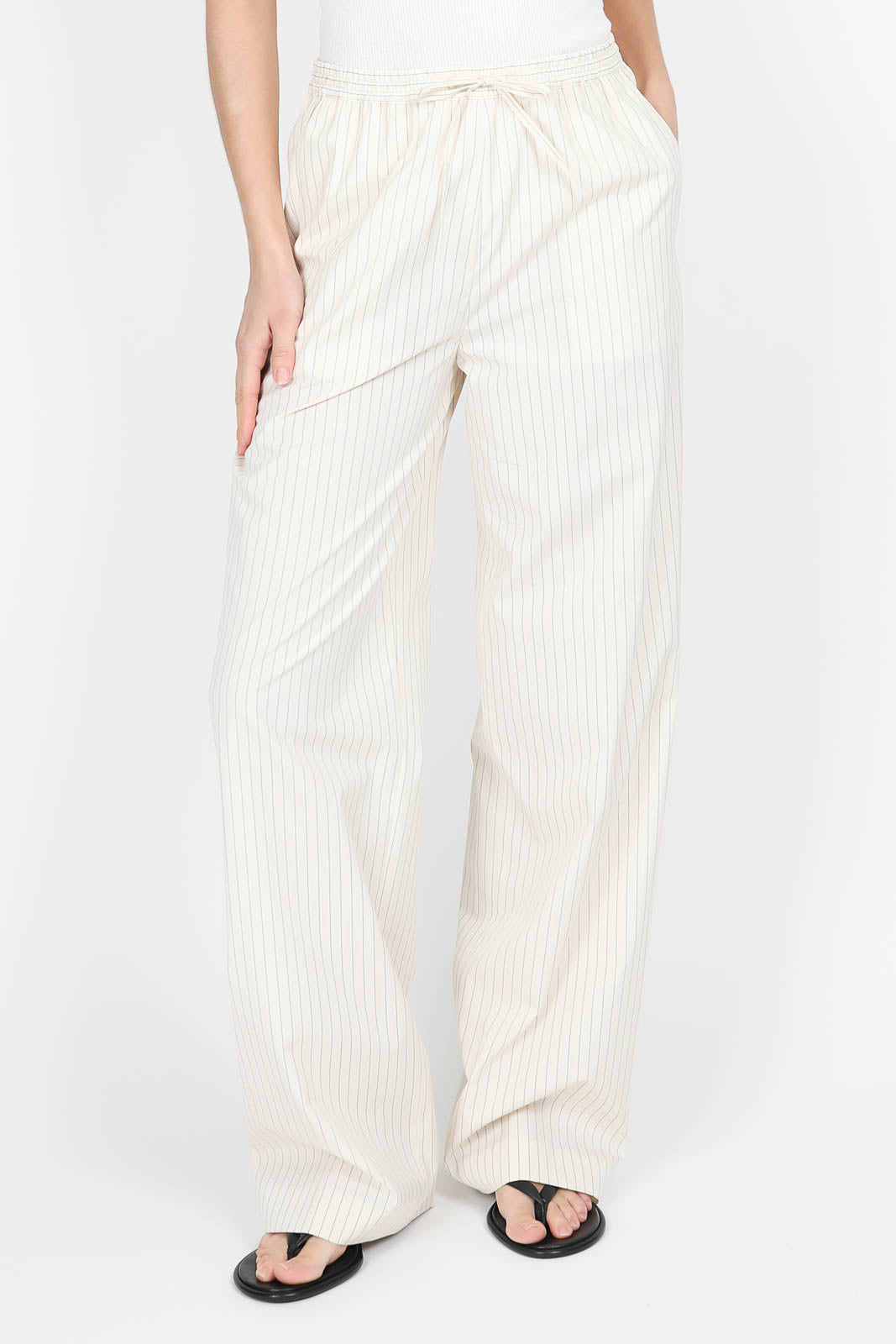 Hose Sero in Ivory/Black Stripes