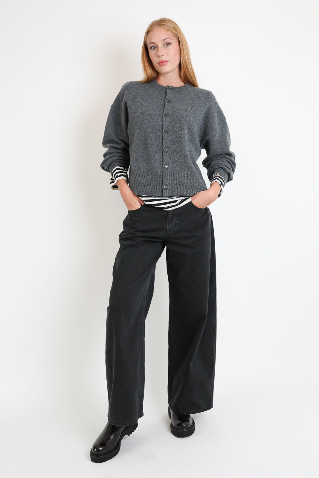 Extreme Cashmere, Cardigan Chou in Felt