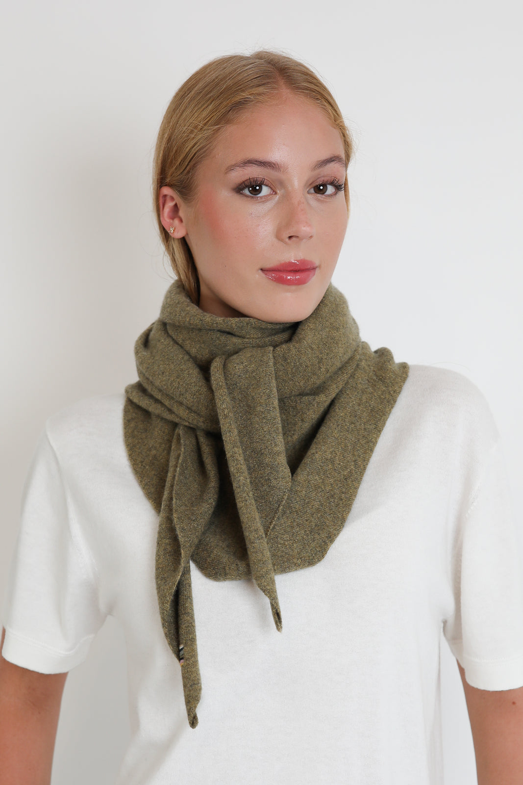 Extreme Cashmere, Schal Witch in Hunter