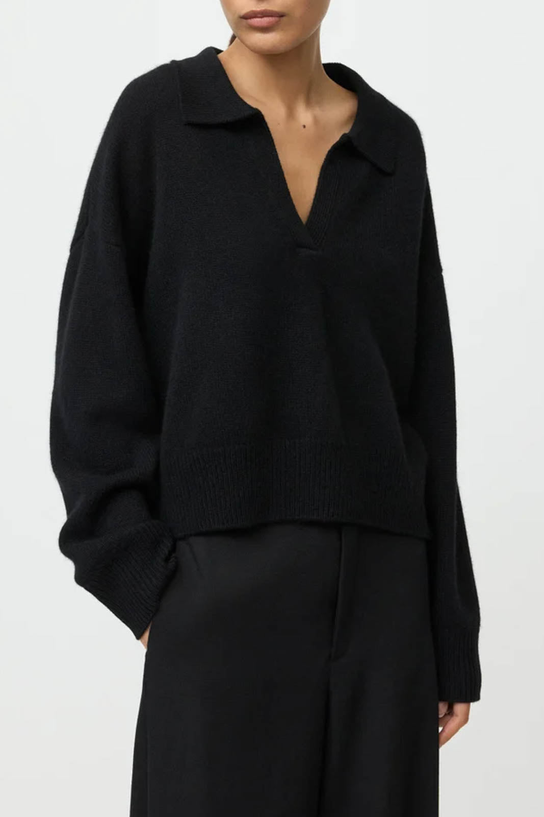 Soft Goat, Pullover Relaxed in Schwarz