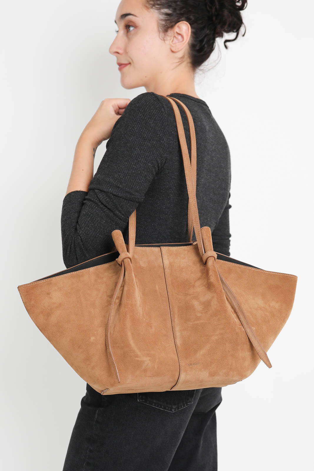 Yuzefi, Tasche Large Mochi in Cognac