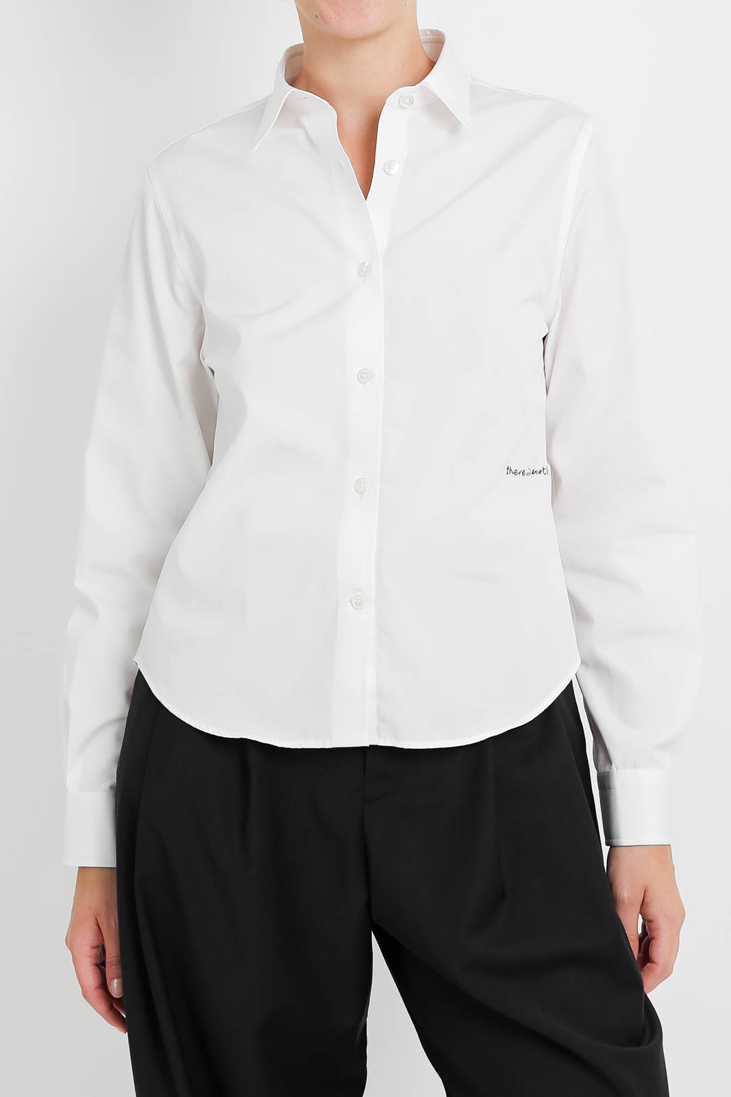 Nackiyé, Bluse College in Kaimak