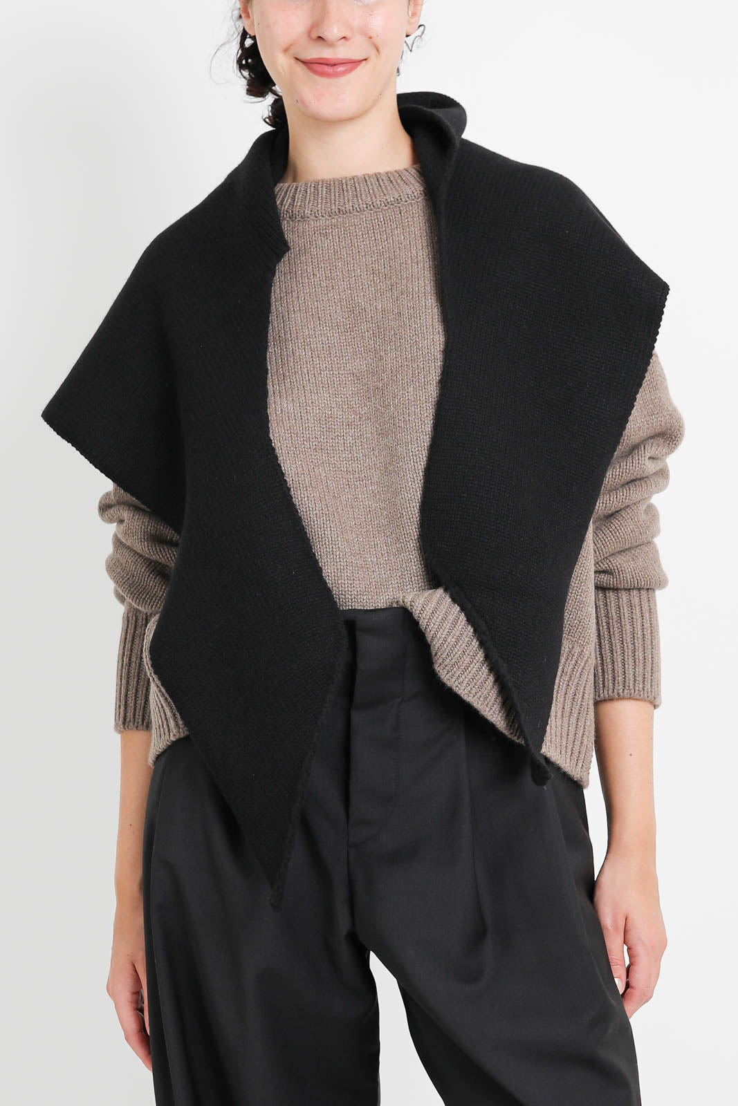 Nackiyé, Schal Queen's Guard in Schwarz