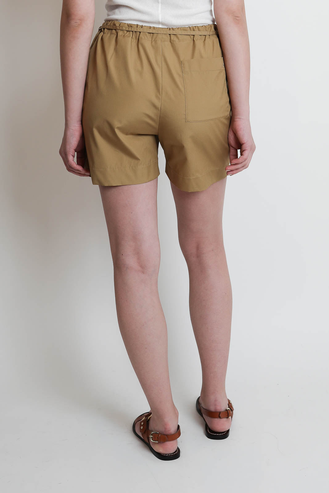 Loulou de Saison, Shorts Malone in Dune
