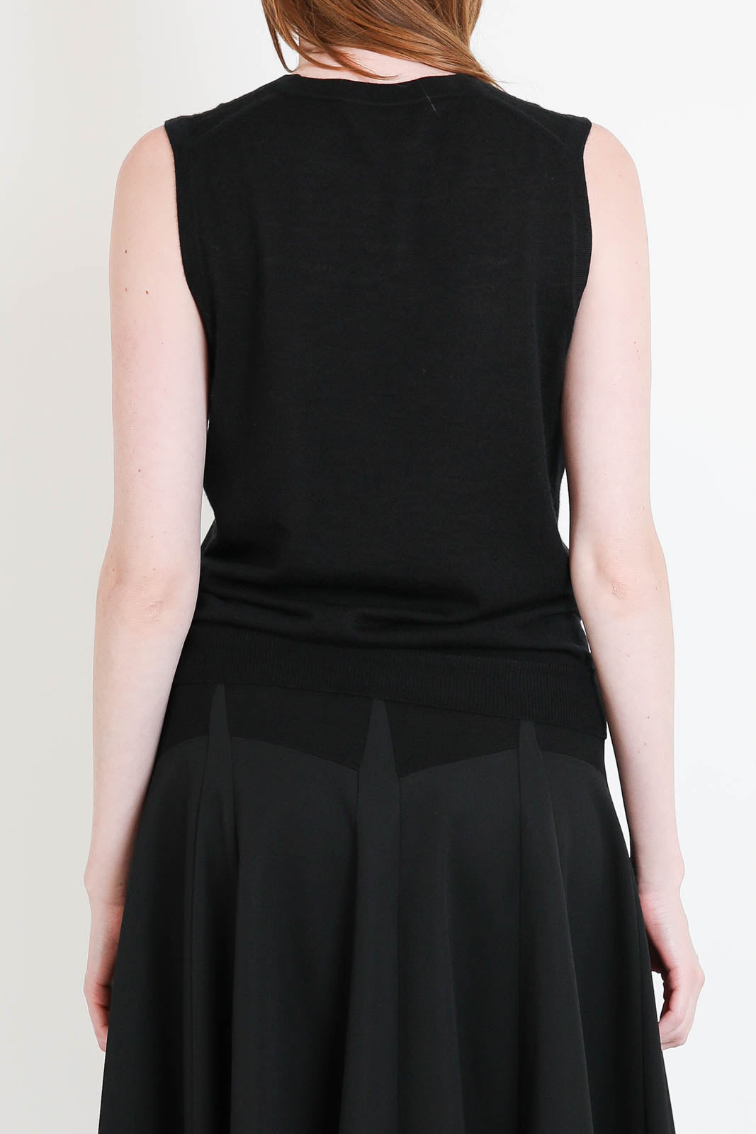 6397, Tank Top Scoop Neck aus Strick in Schwarz