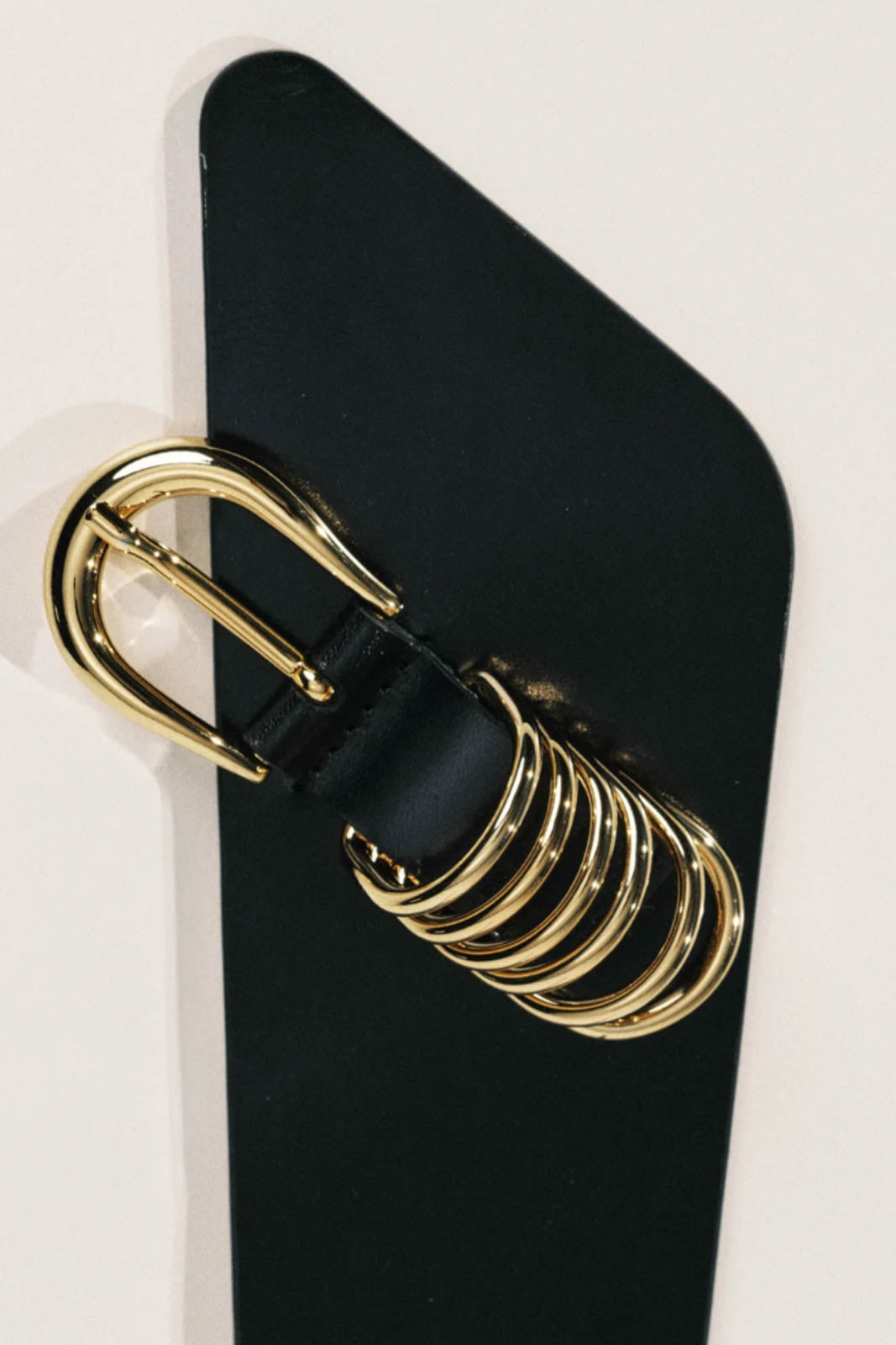 Déhanche, Gürtel Alcott in Black/Gold