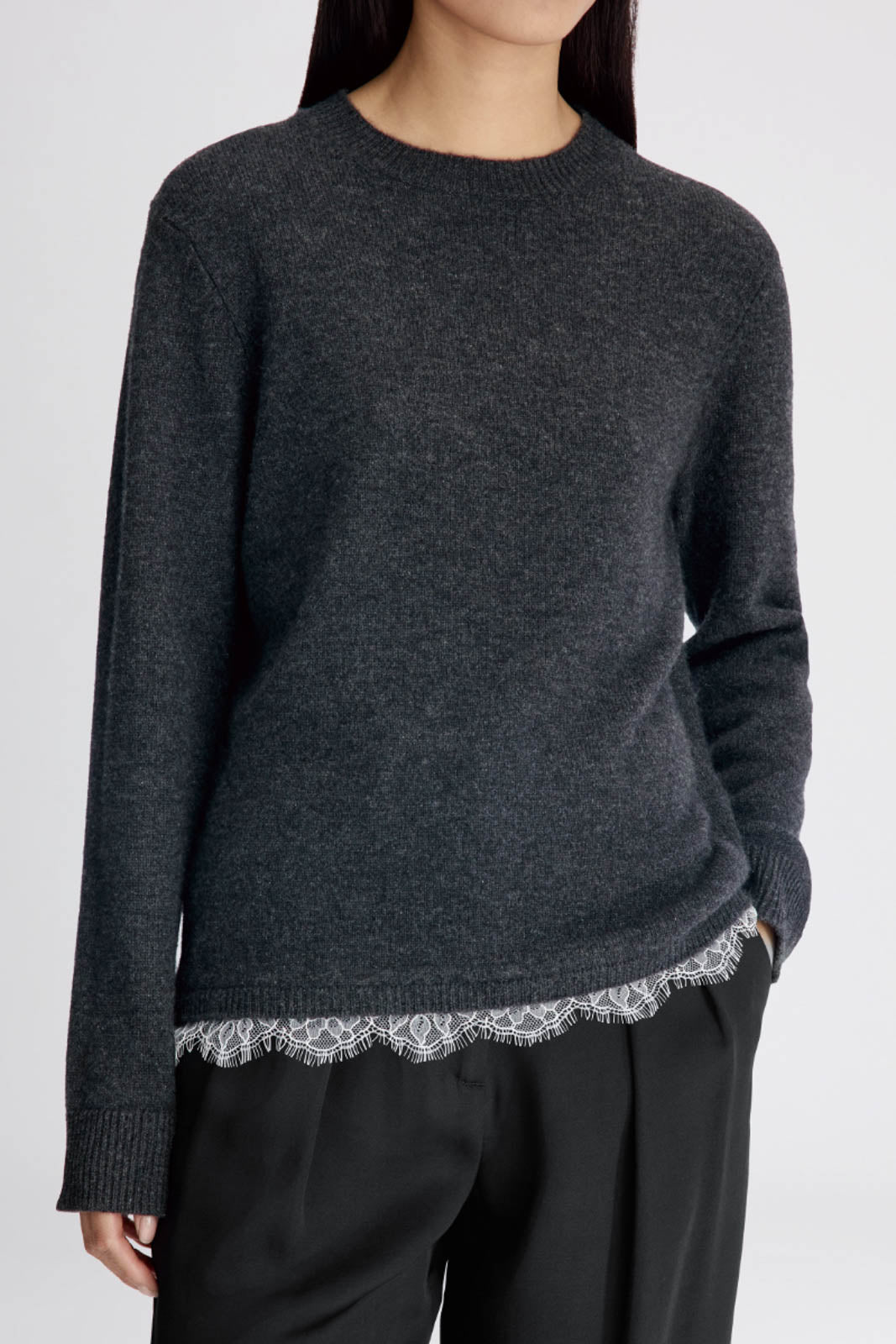 Loulou de Saison, Pullover Arvo in Charcoal/Ivory
