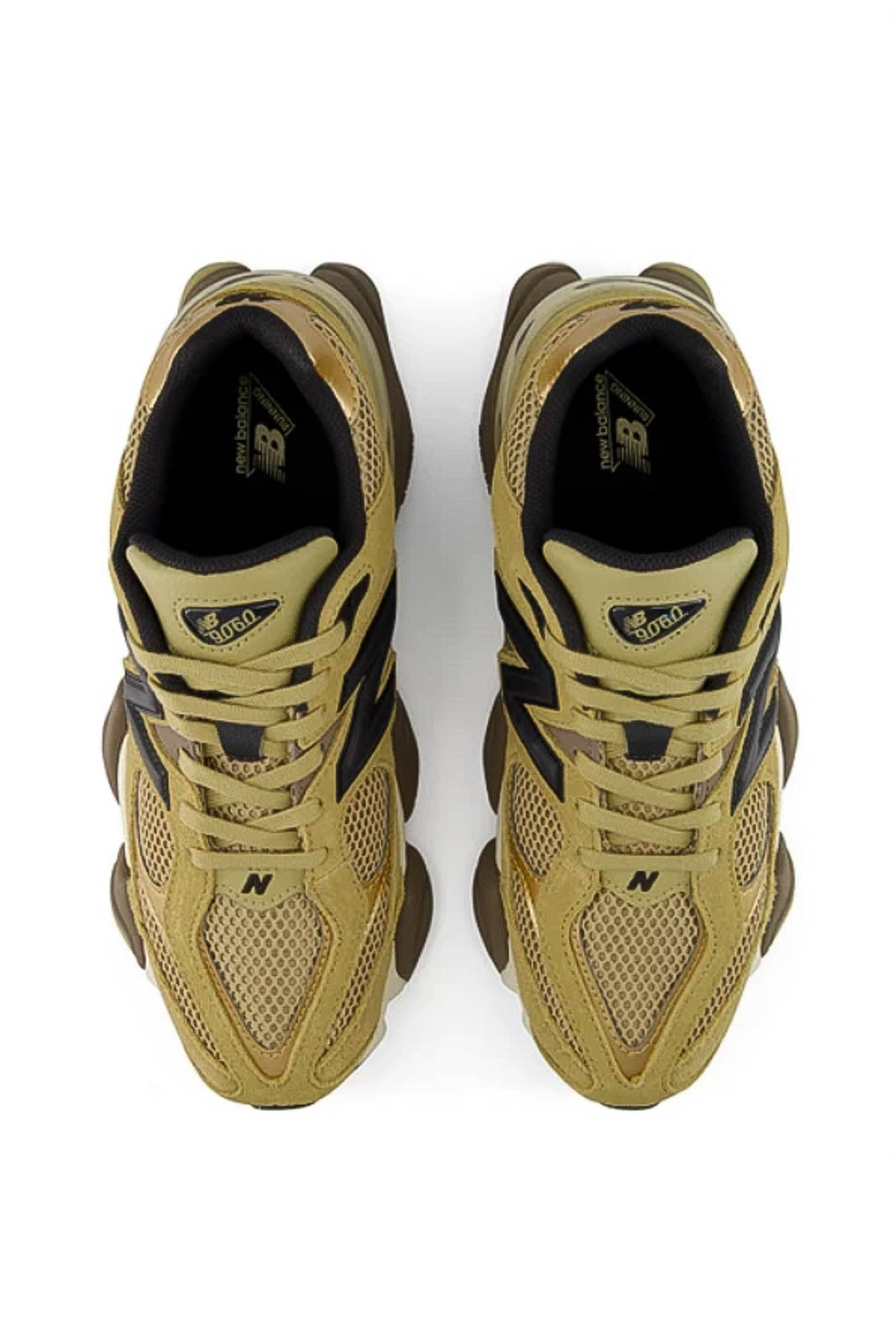 New Balance, Sneakers 9060 in Quicksand/Incense