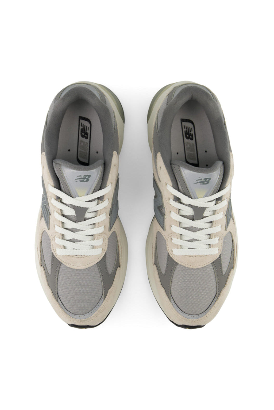 New Balance, Sneakers 2010 in Timberwolf/Harbor Grey