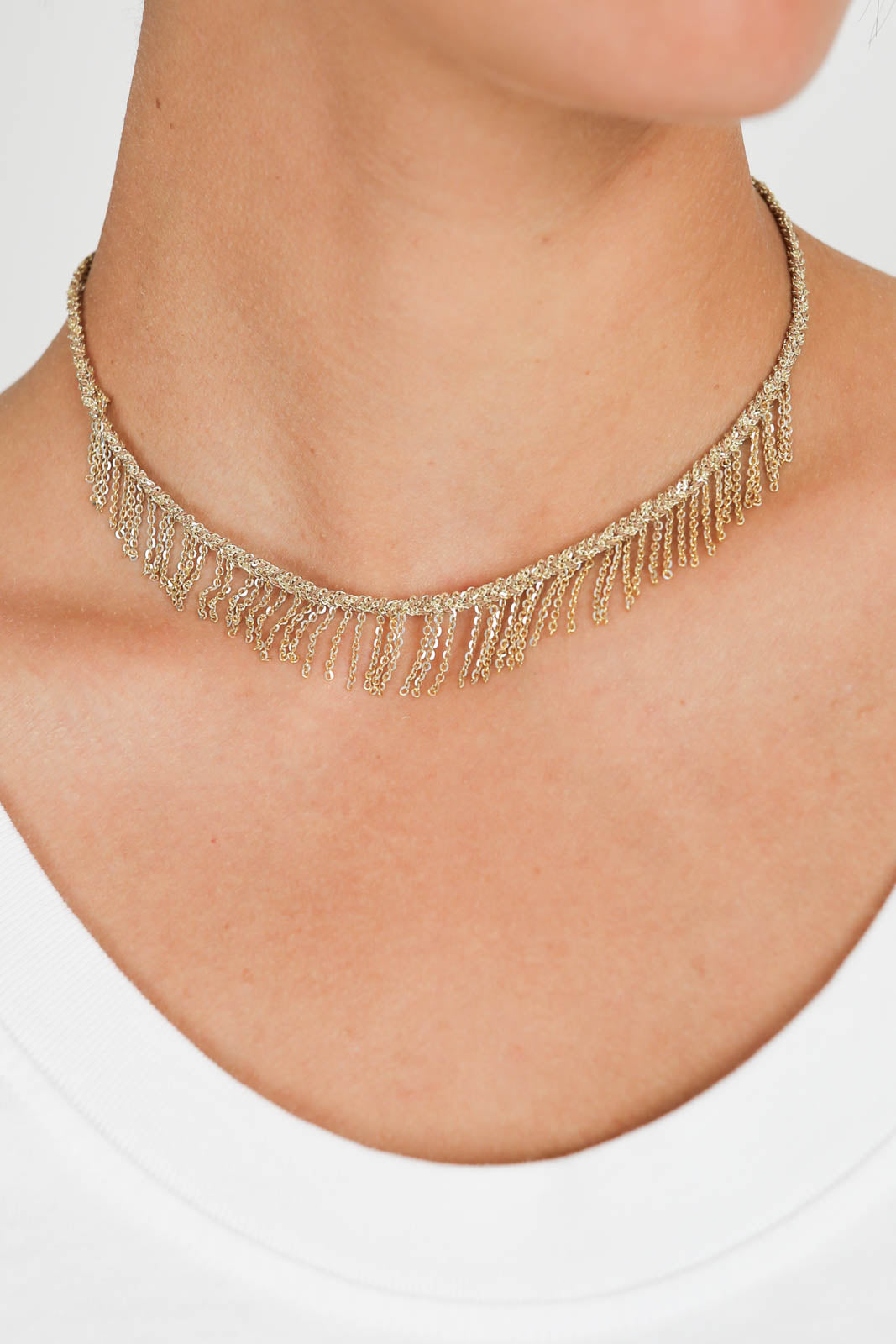 Necklace N°942 in gold/beige