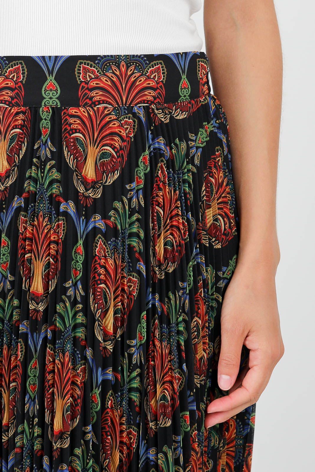 Rock mit Plissee in Boho Panther Black