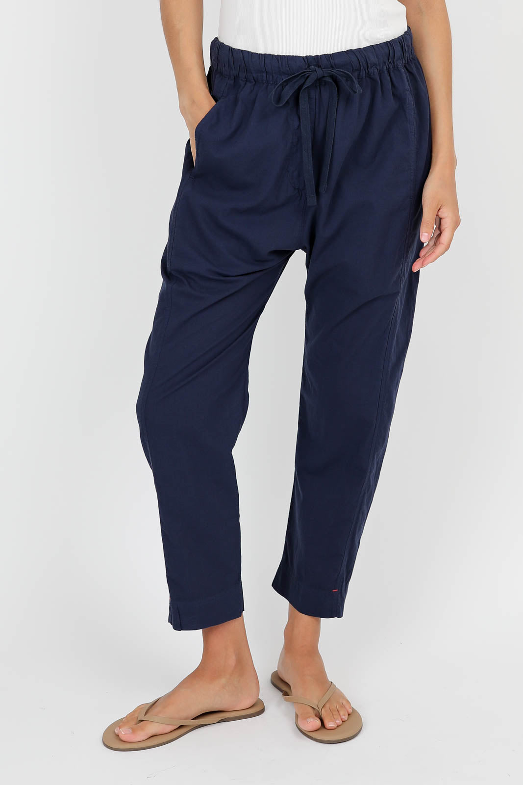 Hose Draper in Navy