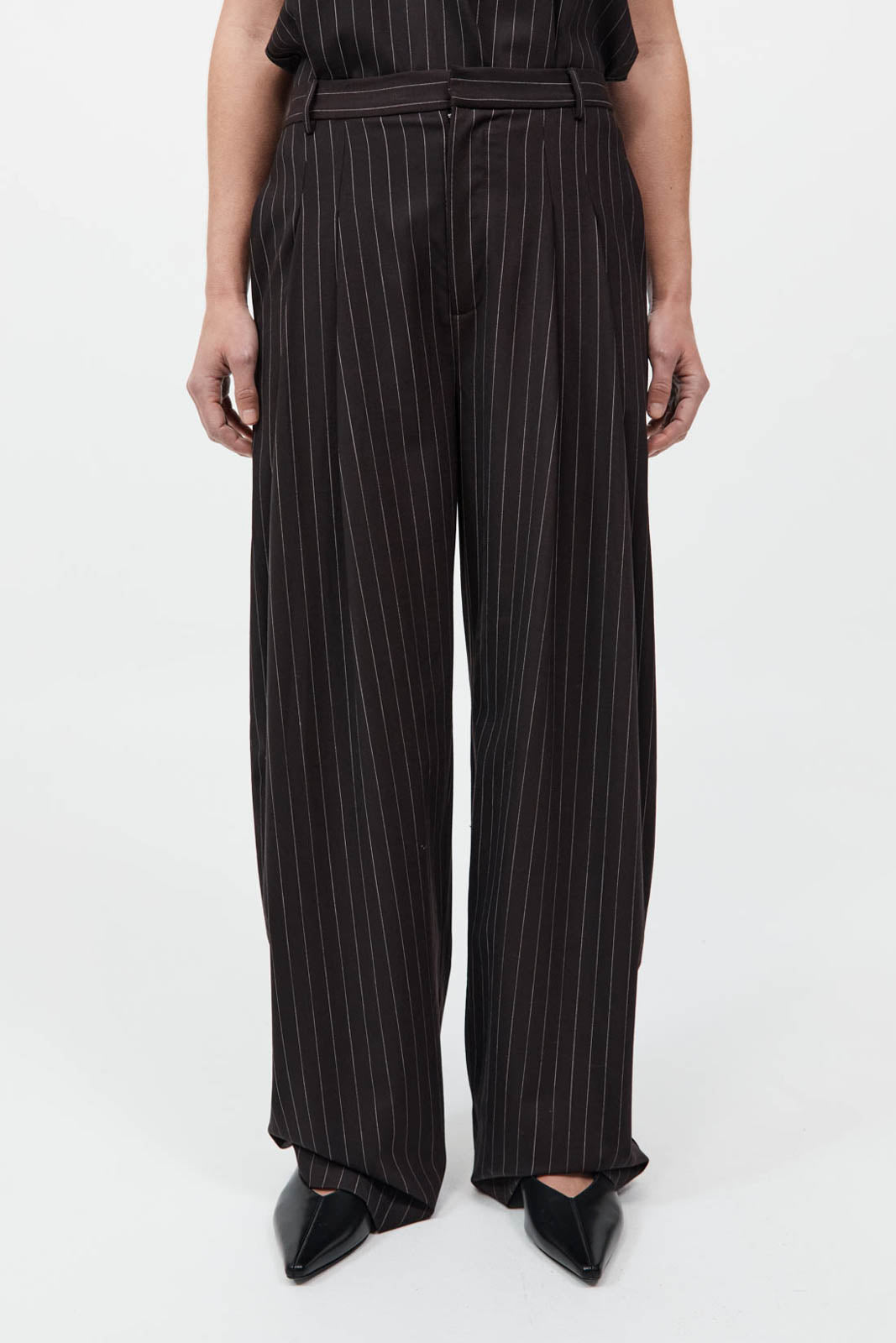 Hose Pinstripe Tapered in Mahogany Stripe