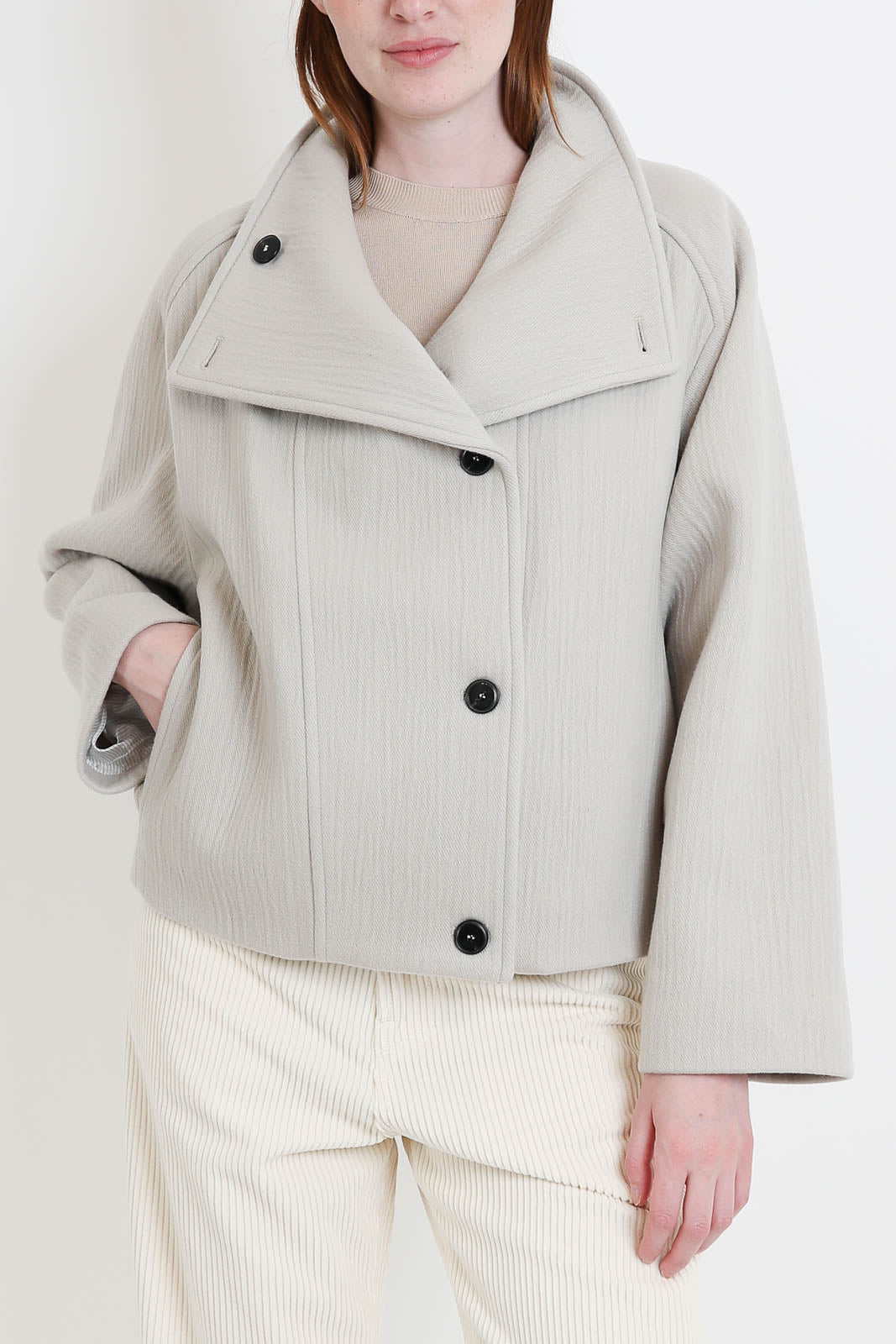 Pomandere, Jacke aus Wolle in Ivory