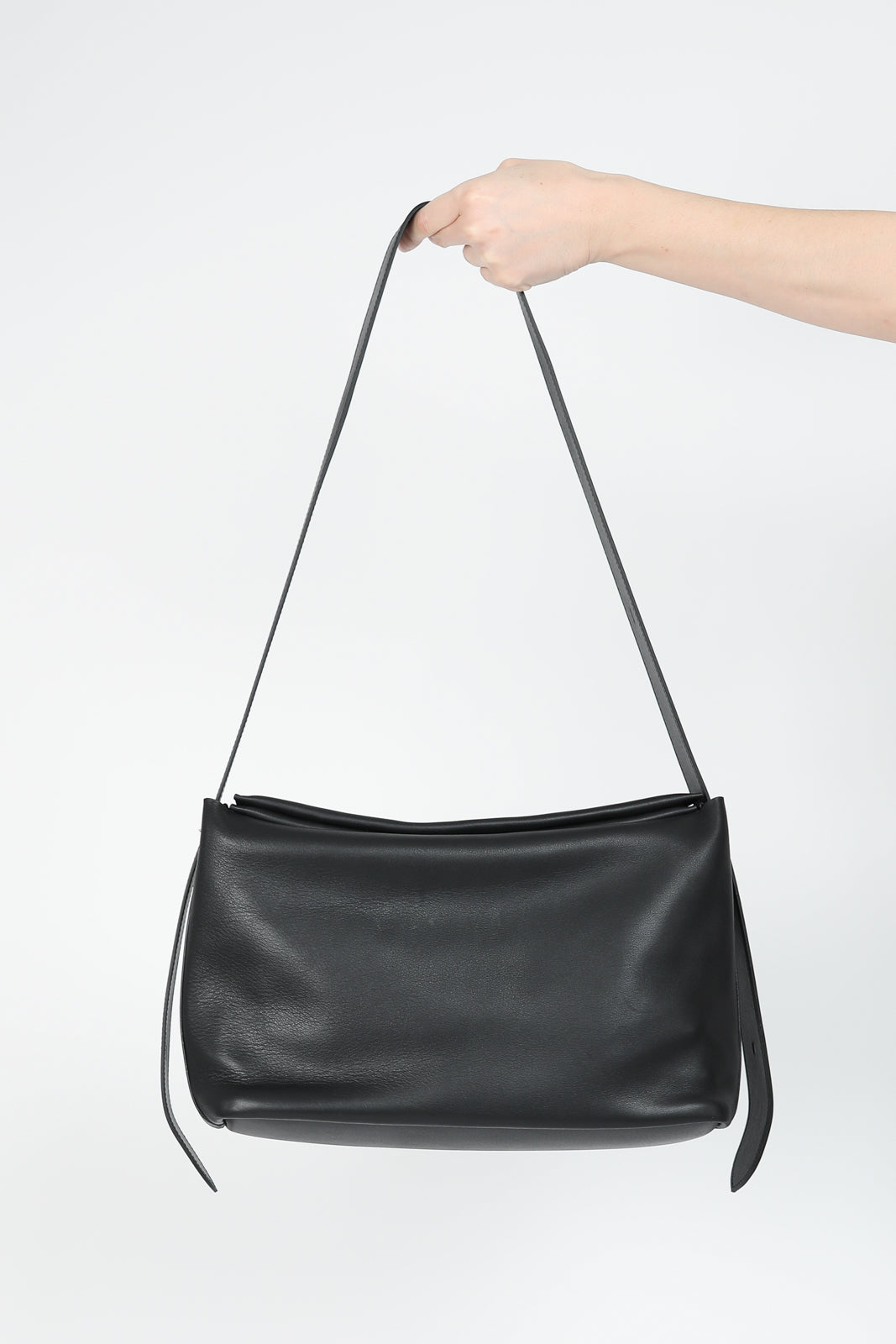 Tasche Dee in Schwarz