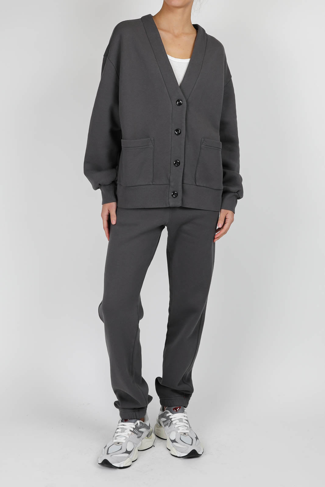 Cardigan Benny in Vintage Black