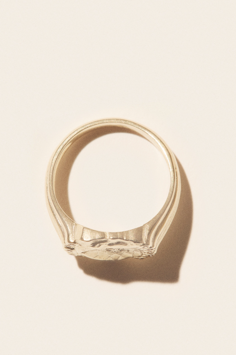 Pascale Monvoisin, Ring Chiara in Gold