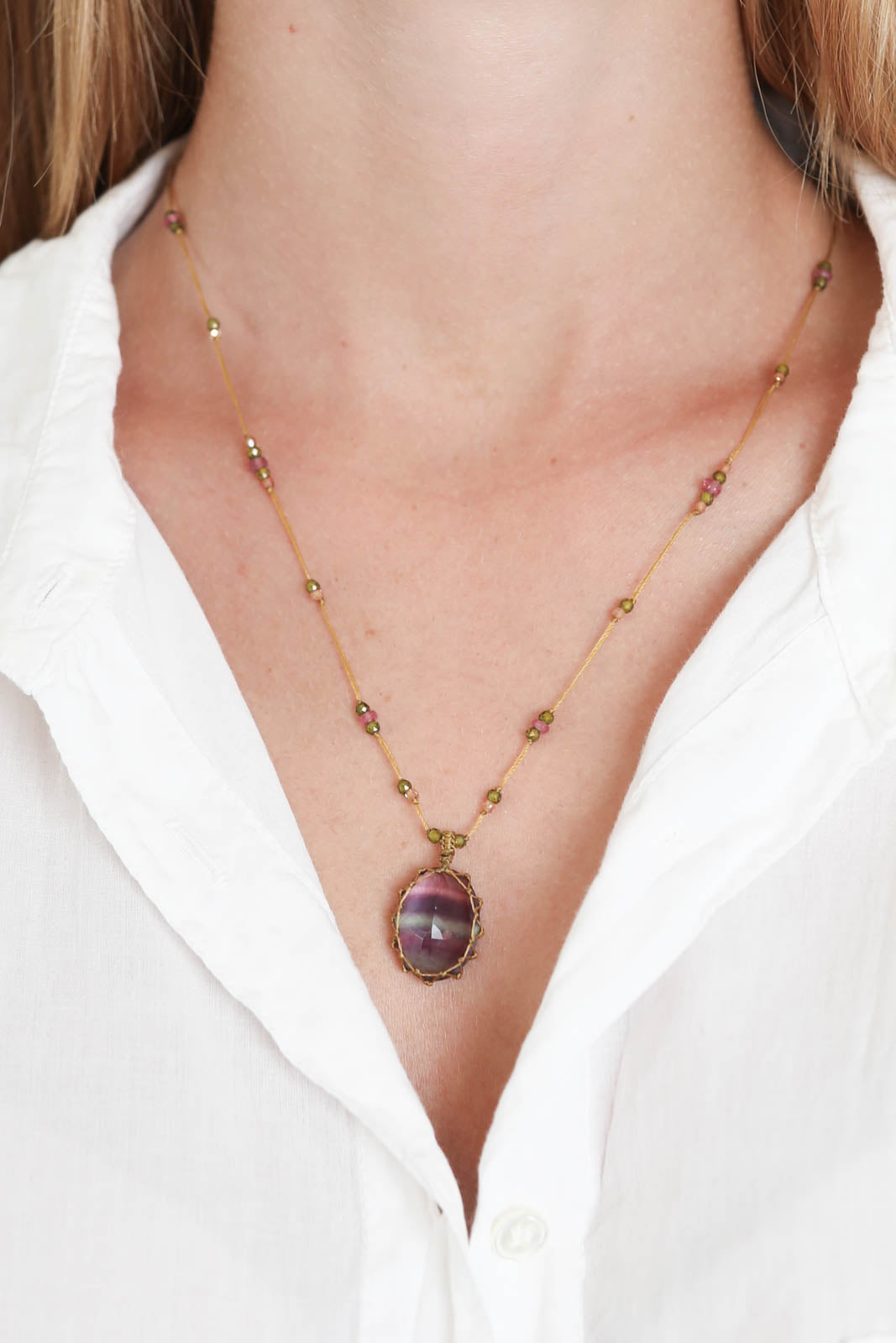 Sharing Bijoux, Halskette Tibet in Flourite Rainbow