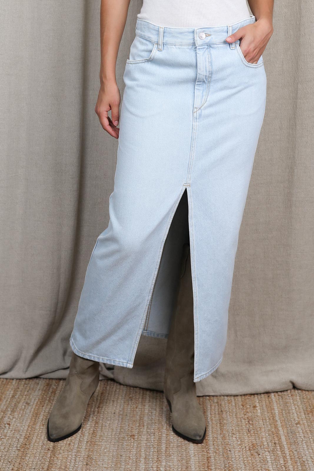 Rock Vinea in Light Blue