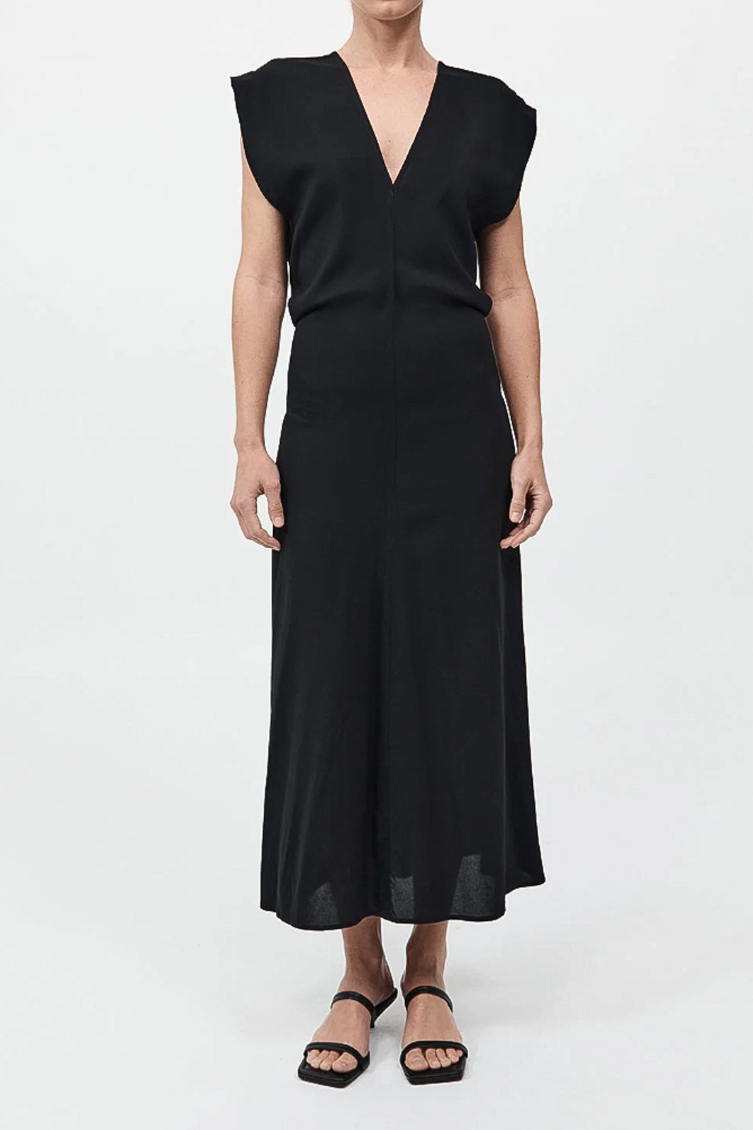 Kleid Plunge Drape in Schwarz