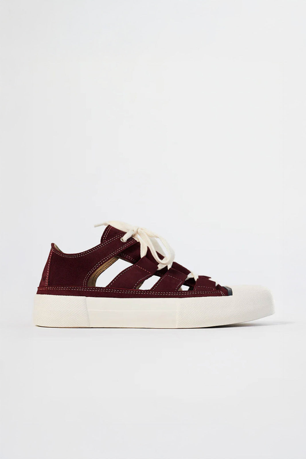 Sneakers Open in Wine Bordeaux