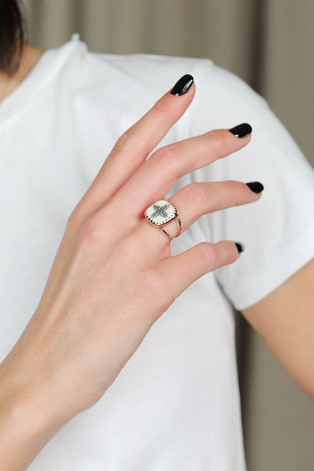 Ring Bowie Nr. 2 in Blanc Diamant