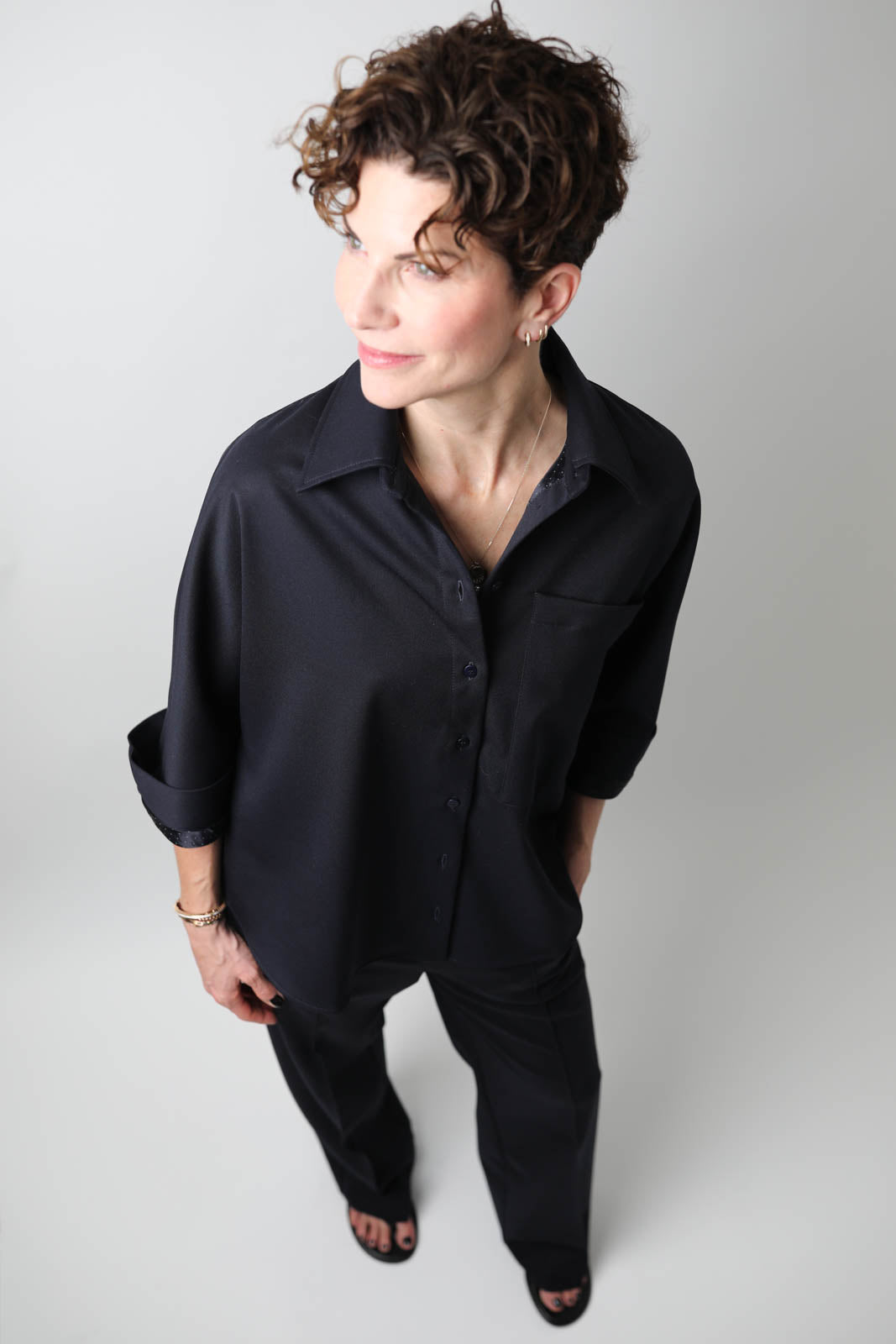 Vestibule Garderobe, Essential pants in navy