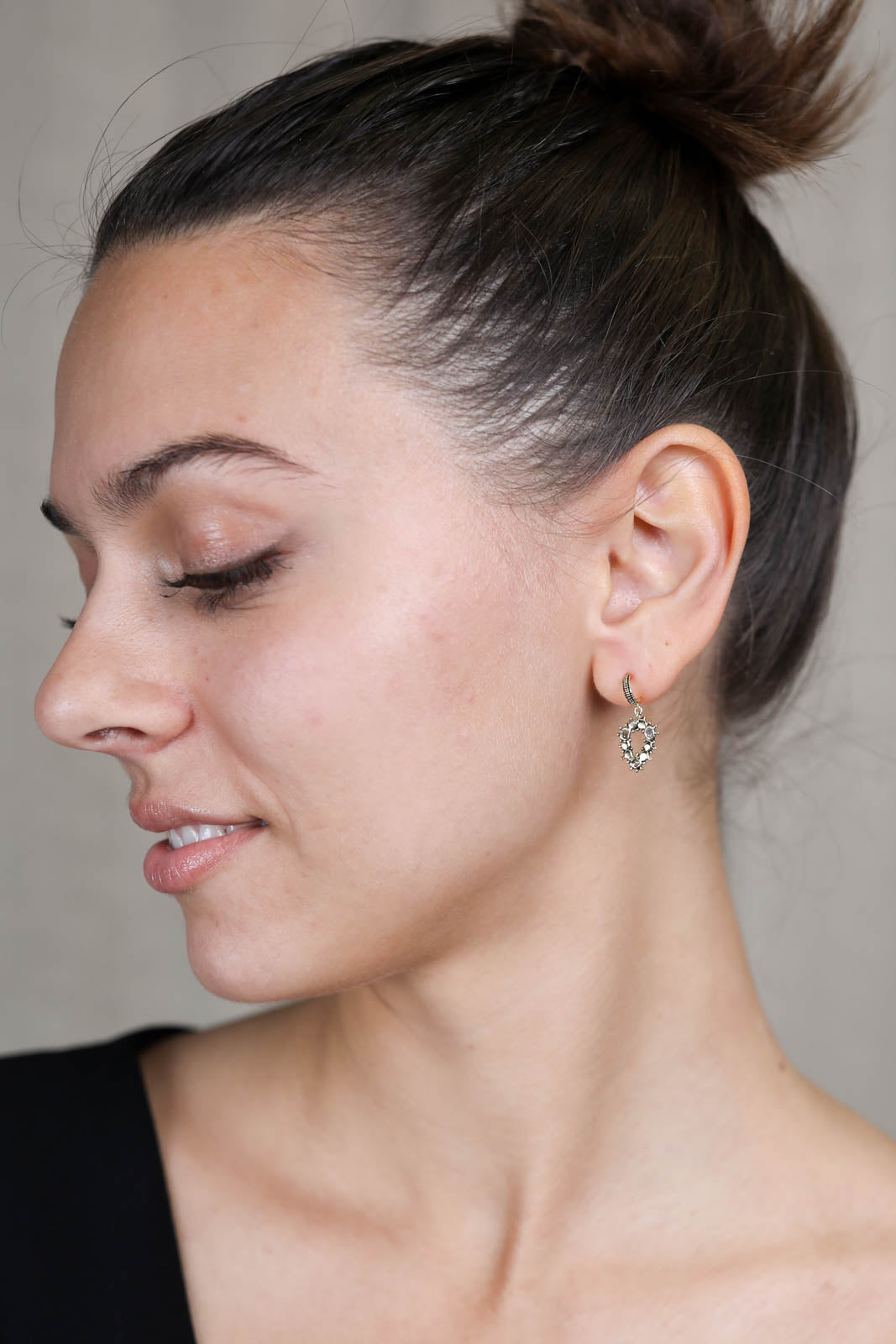 Earrings N° 847 in antique gold